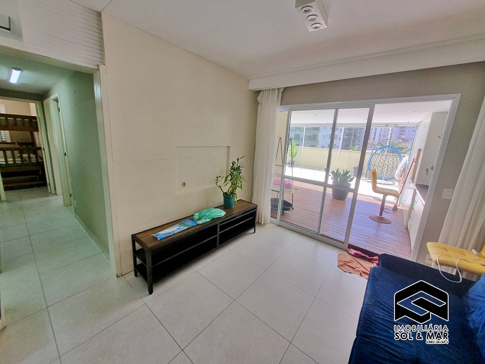 Apartamento para alugar com 3 quartos, 215m² - Foto 3