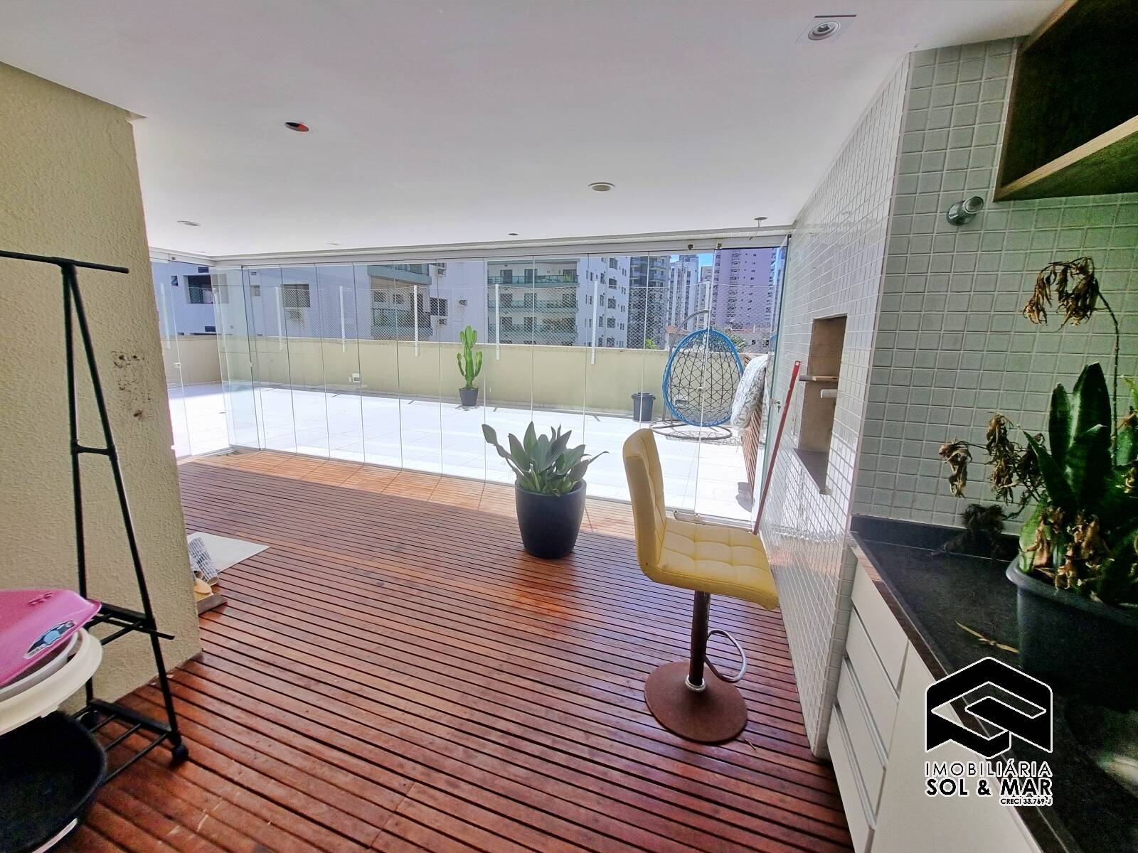 Apartamento para alugar com 3 quartos, 215m² - Foto 5