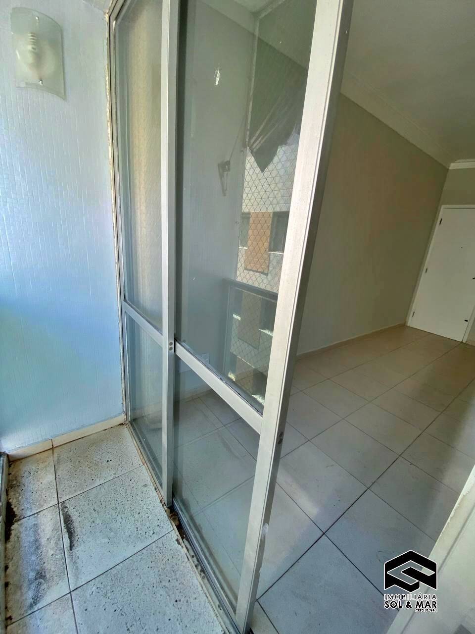 Apartamento à venda com 3 quartos - Foto 4