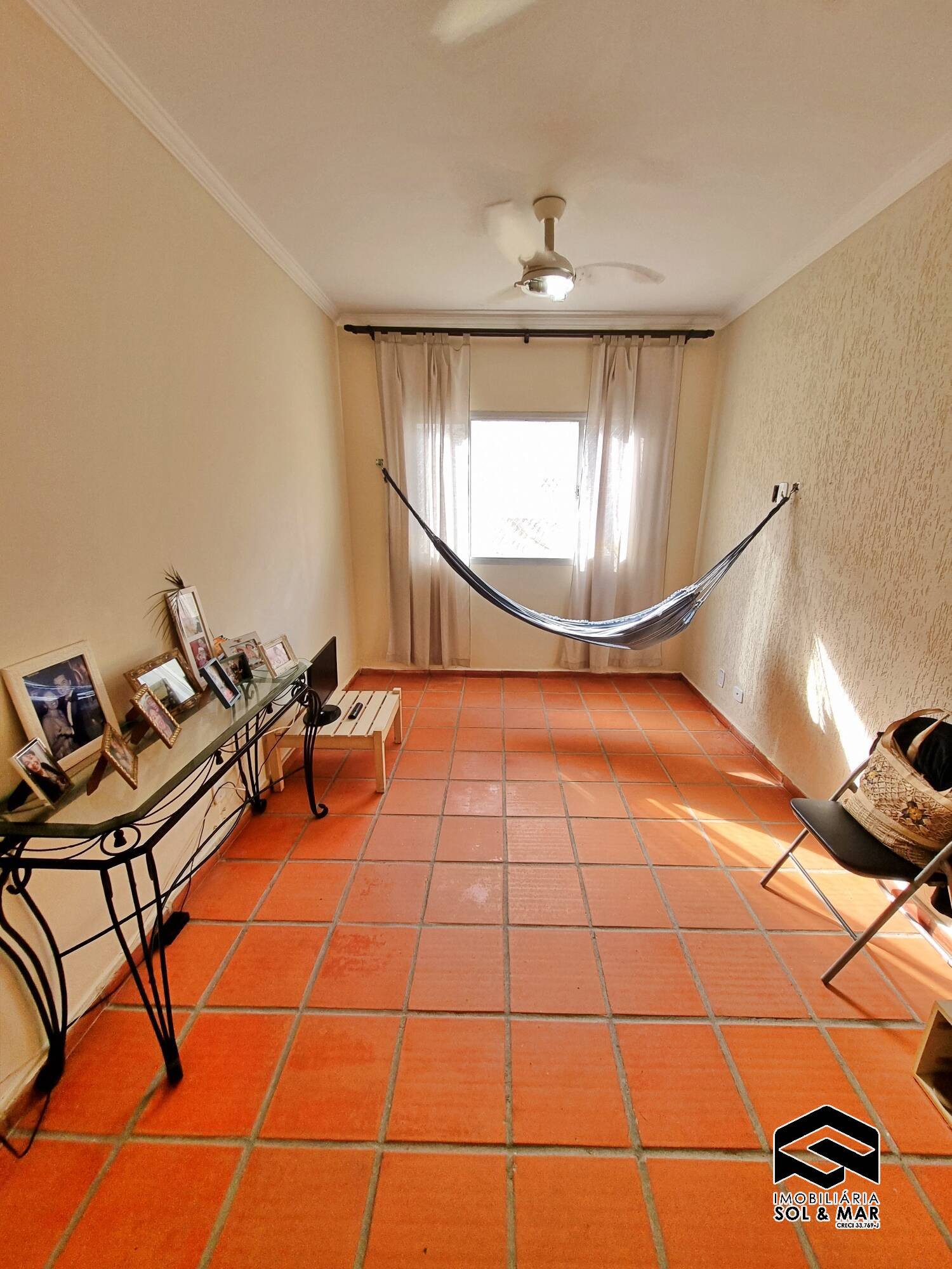 Apartamento à venda com 2 quartos, 60m² - Foto 2