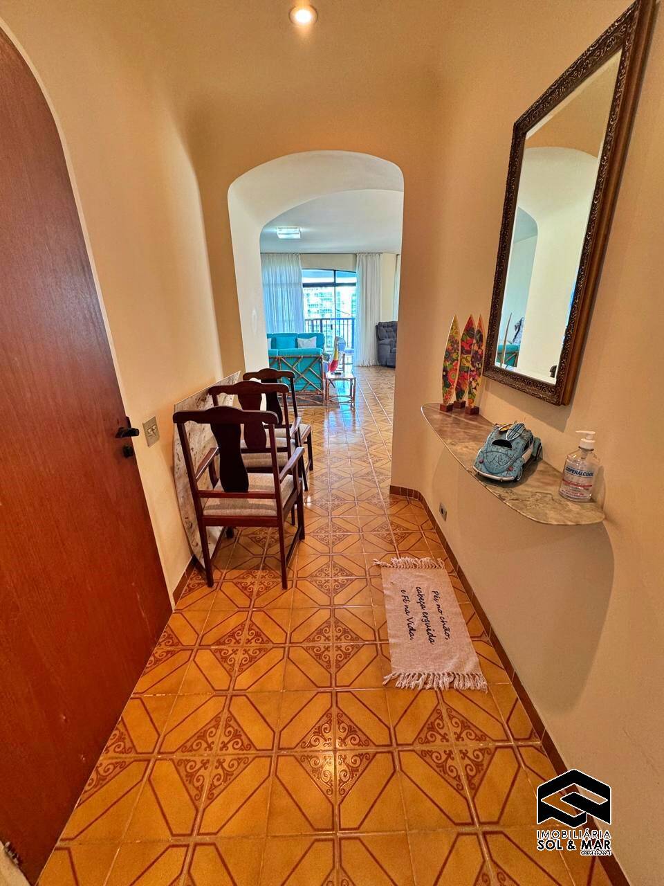 Apartamento à venda com 4 quartos, 230m² - Foto 2