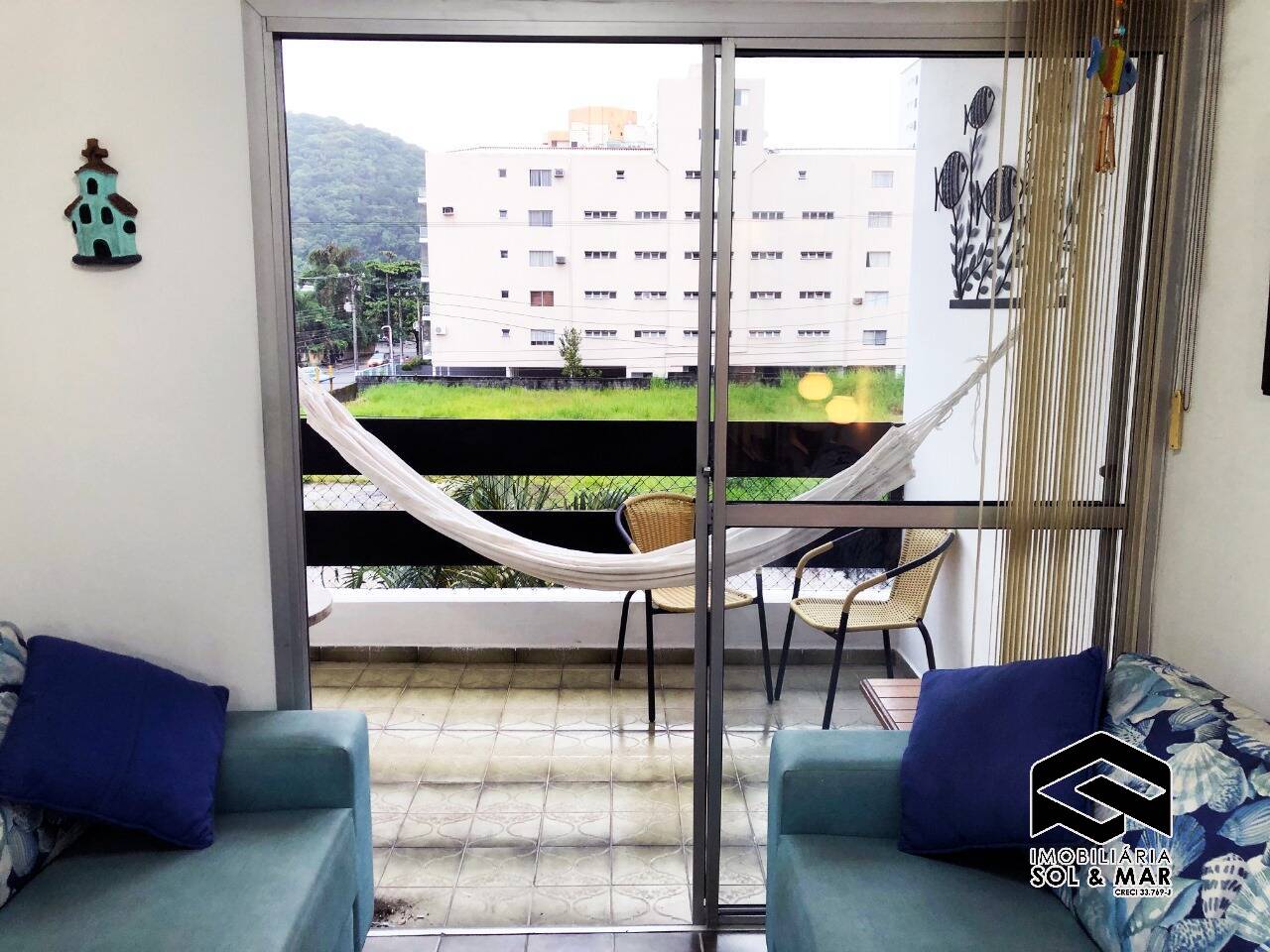 Apartamento à venda com 3 quartos, 72m² - Foto 3