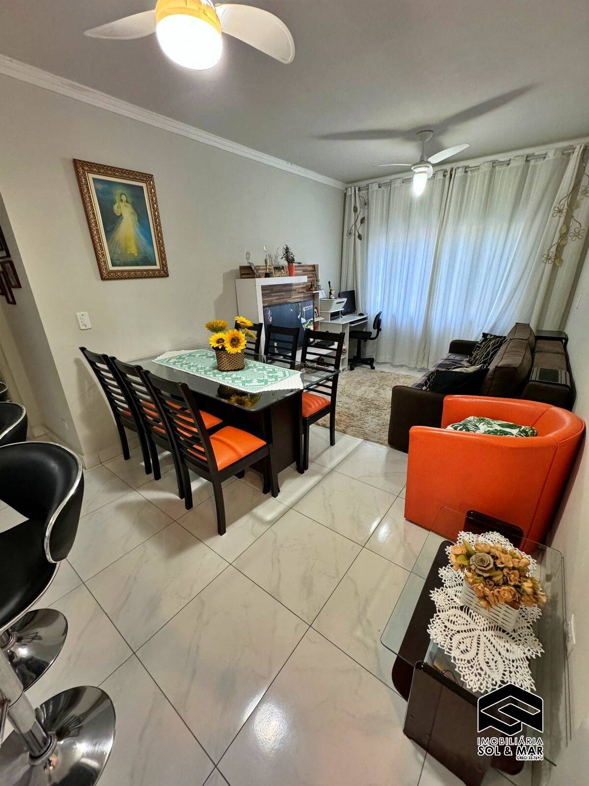 Apartamento à venda com 2 quartos, 60m² - Foto 2