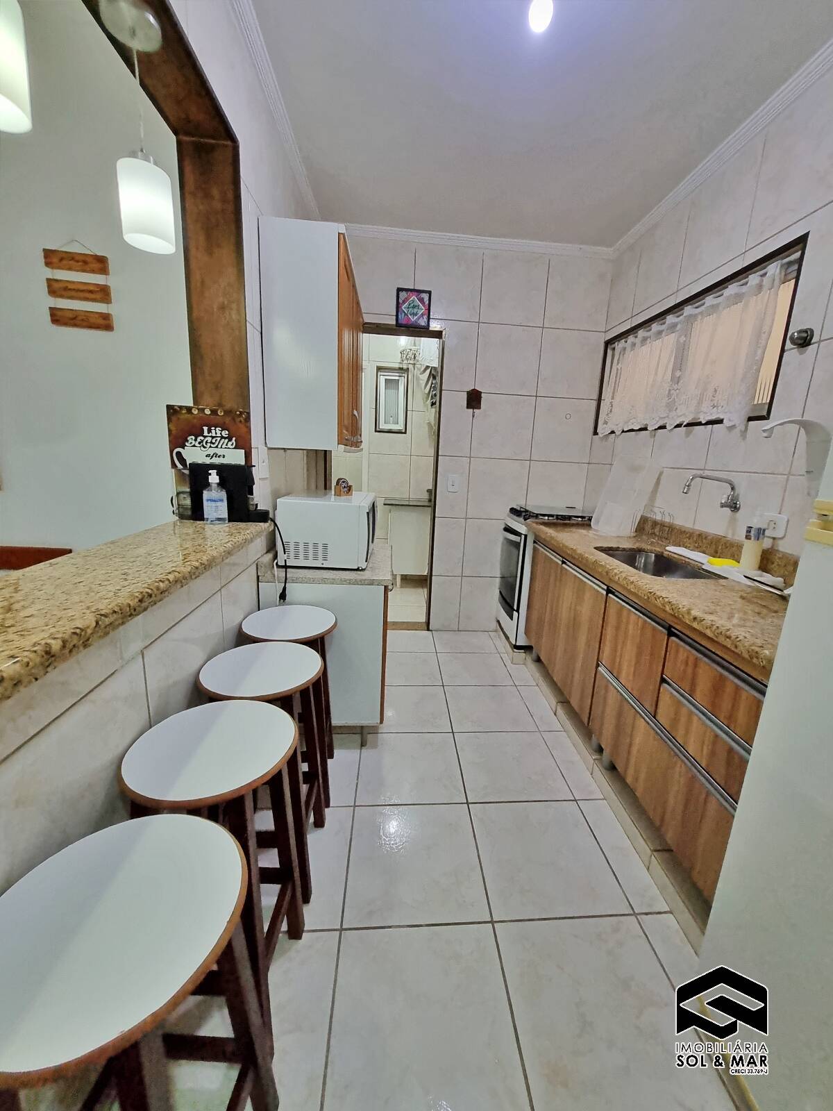 Apartamento à venda com 2 quartos, 70m² - Foto 14