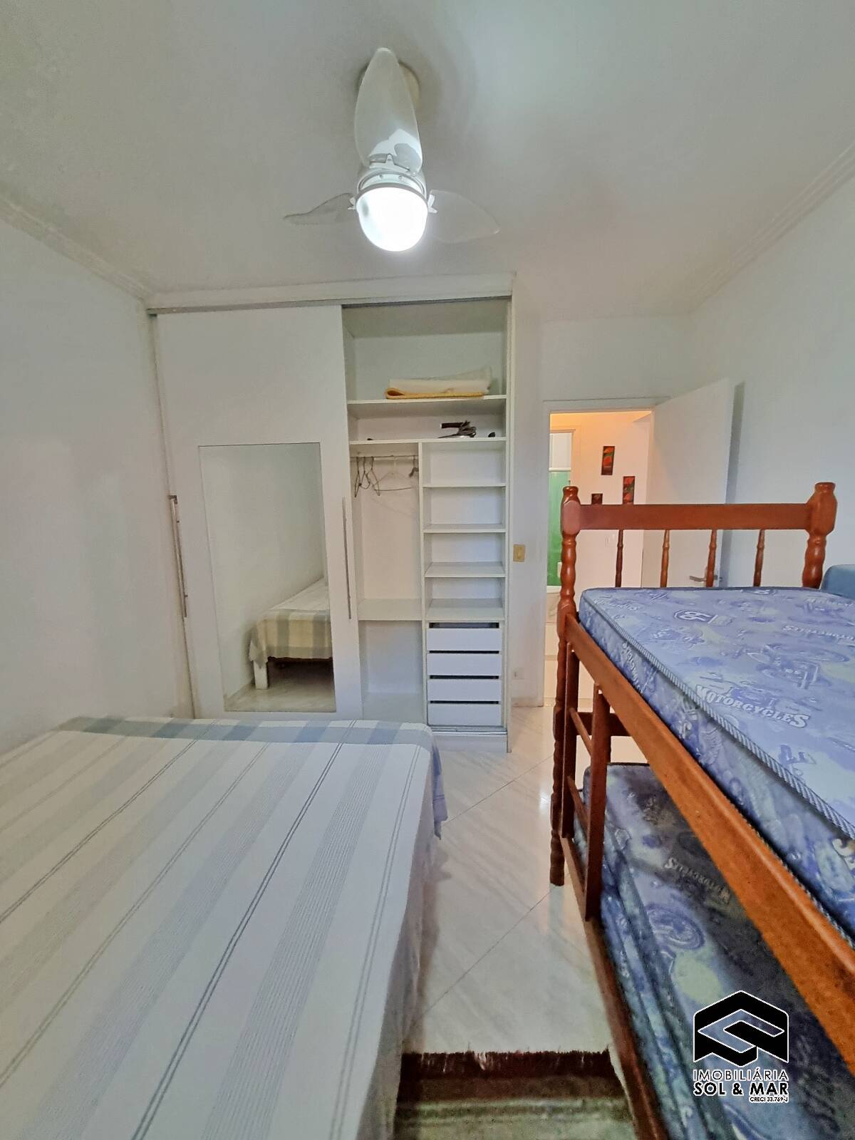 Apartamento à venda com 2 quartos, 70m² - Foto 11