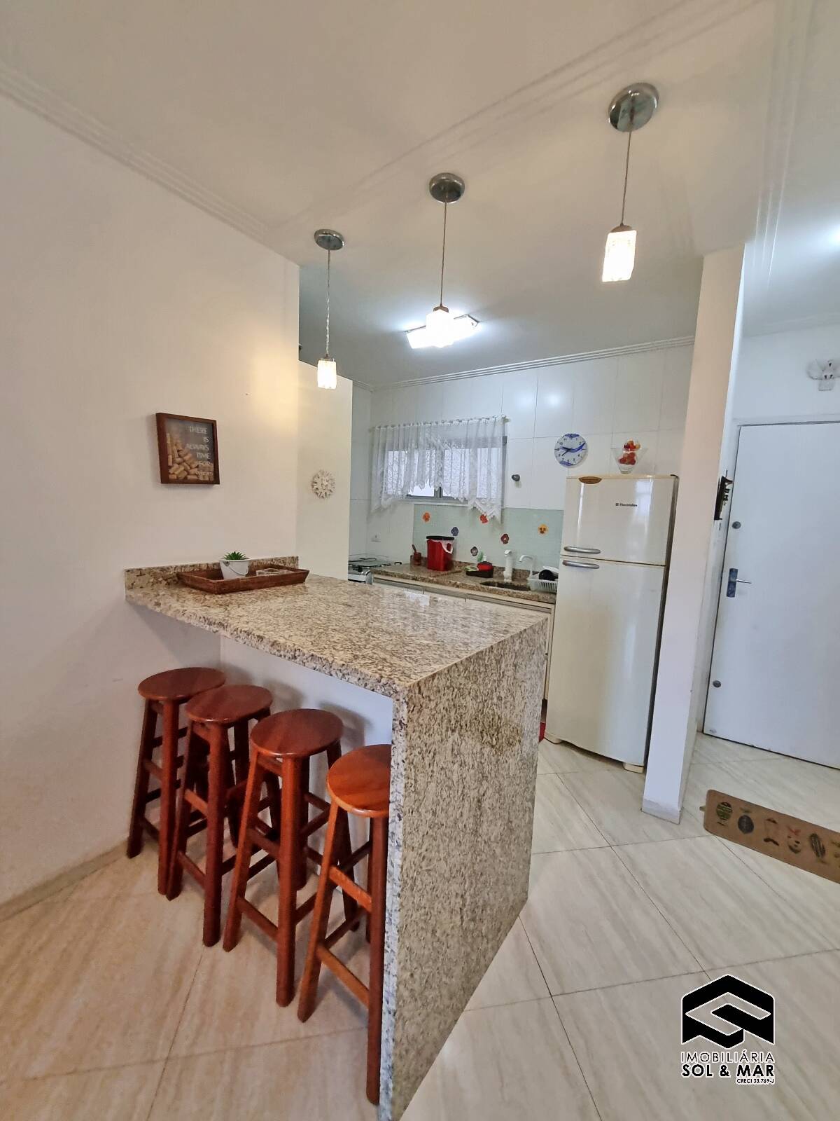 Apartamento à venda com 2 quartos, 70m² - Foto 13