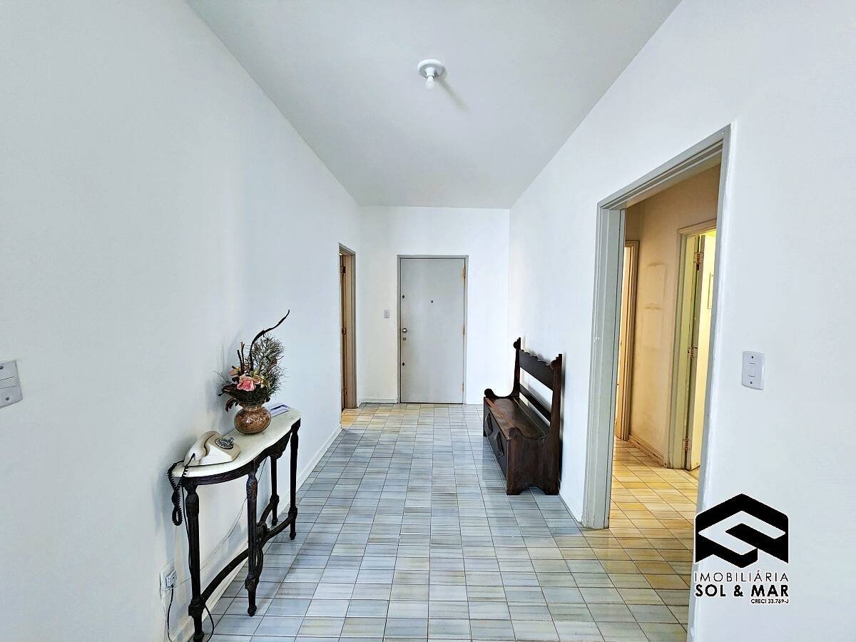 Apartamento à venda com 4 quartos, 150m² - Foto 4