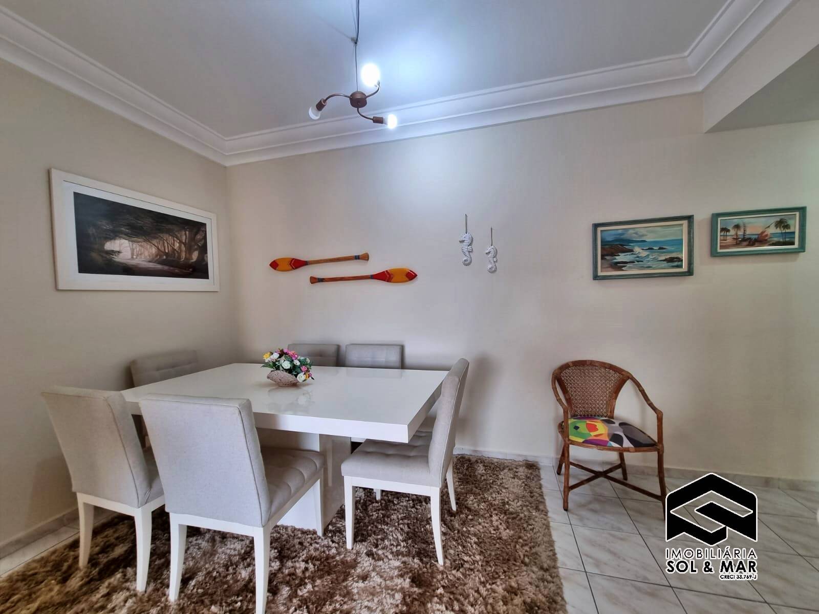 Apartamento à venda com 2 quartos, 70m² - Foto 4