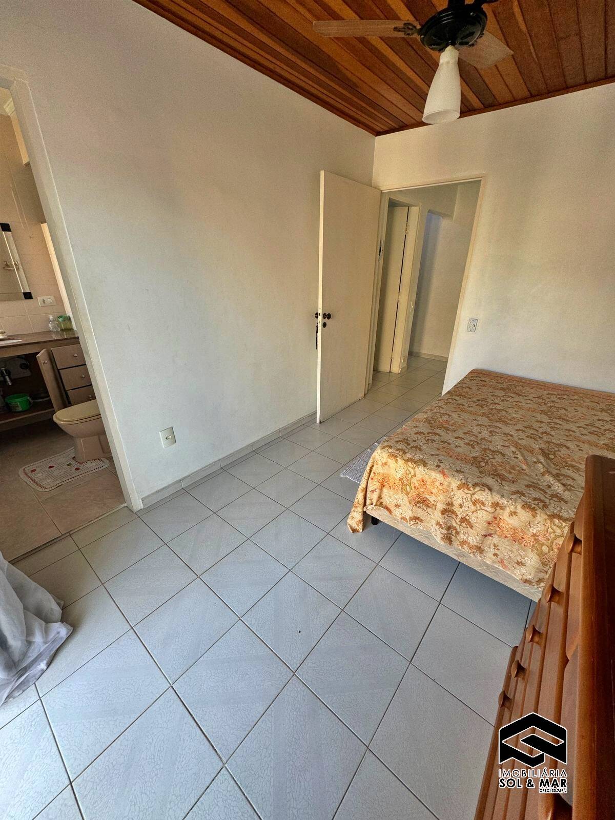 Apartamento para alugar com 3 quartos, 80m² - Foto 4