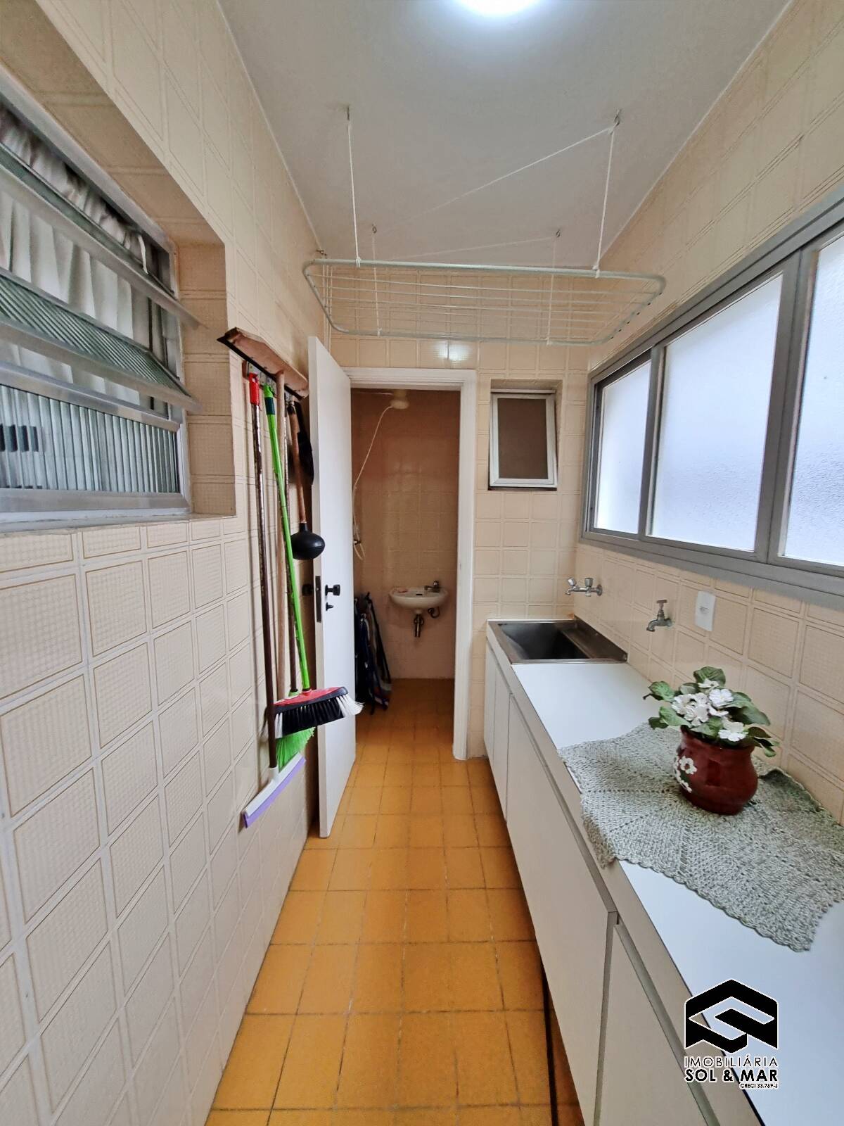 Apartamento à venda com 3 quartos, 75m² - Foto 15