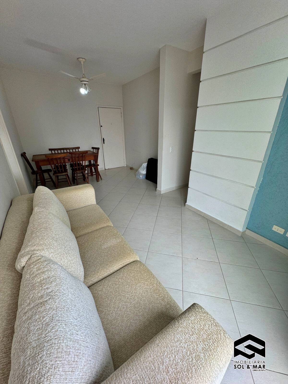 Apartamento à venda com 1 quarto, 50m² - Foto 2