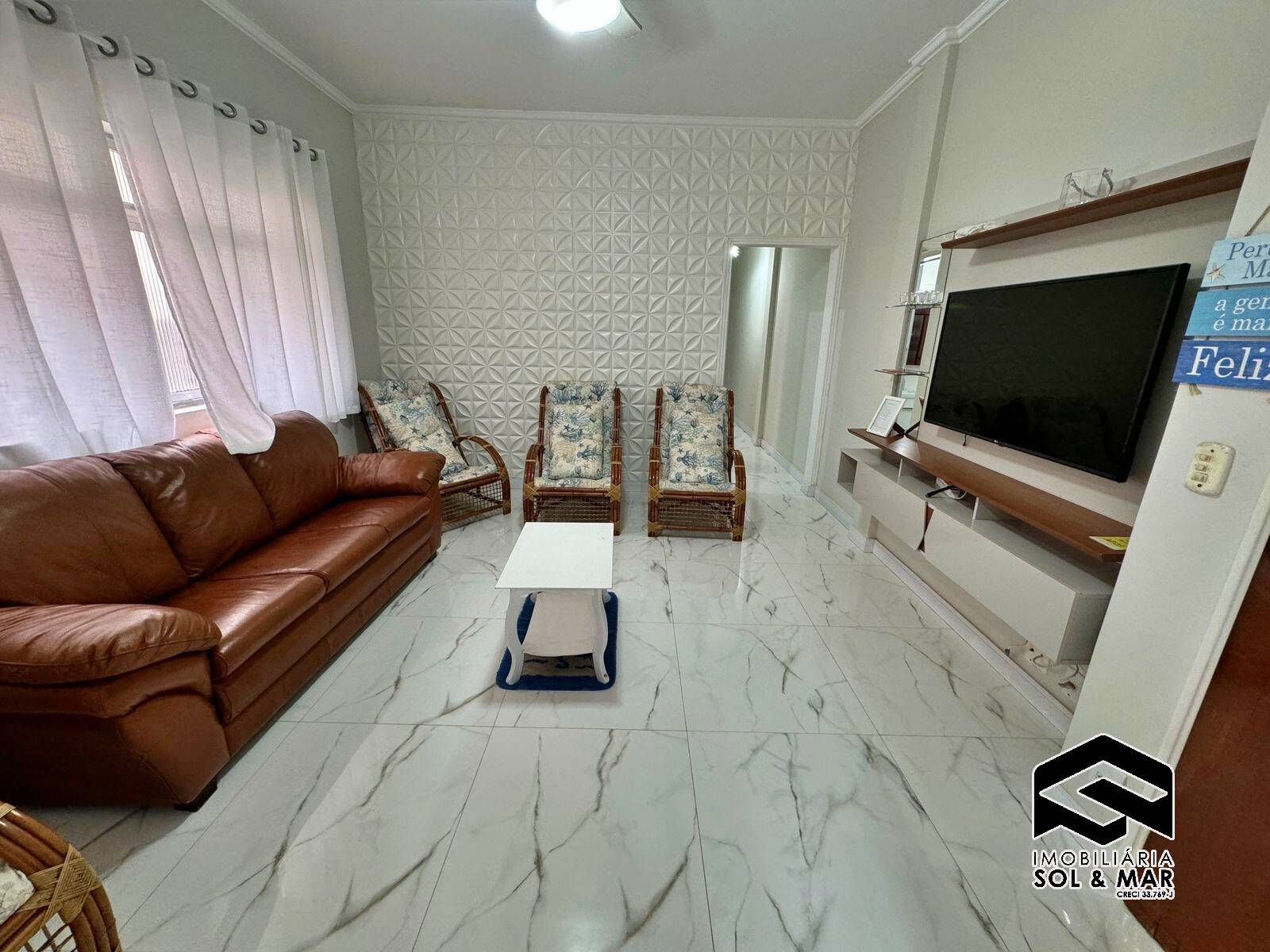 Apartamento à venda com 2 quartos, 65m² - Foto 2