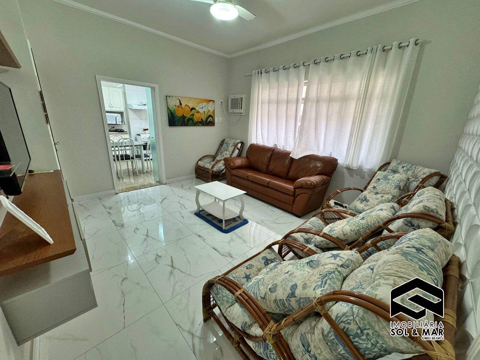 Apartamento à venda com 2 quartos, 65m² - Foto 4