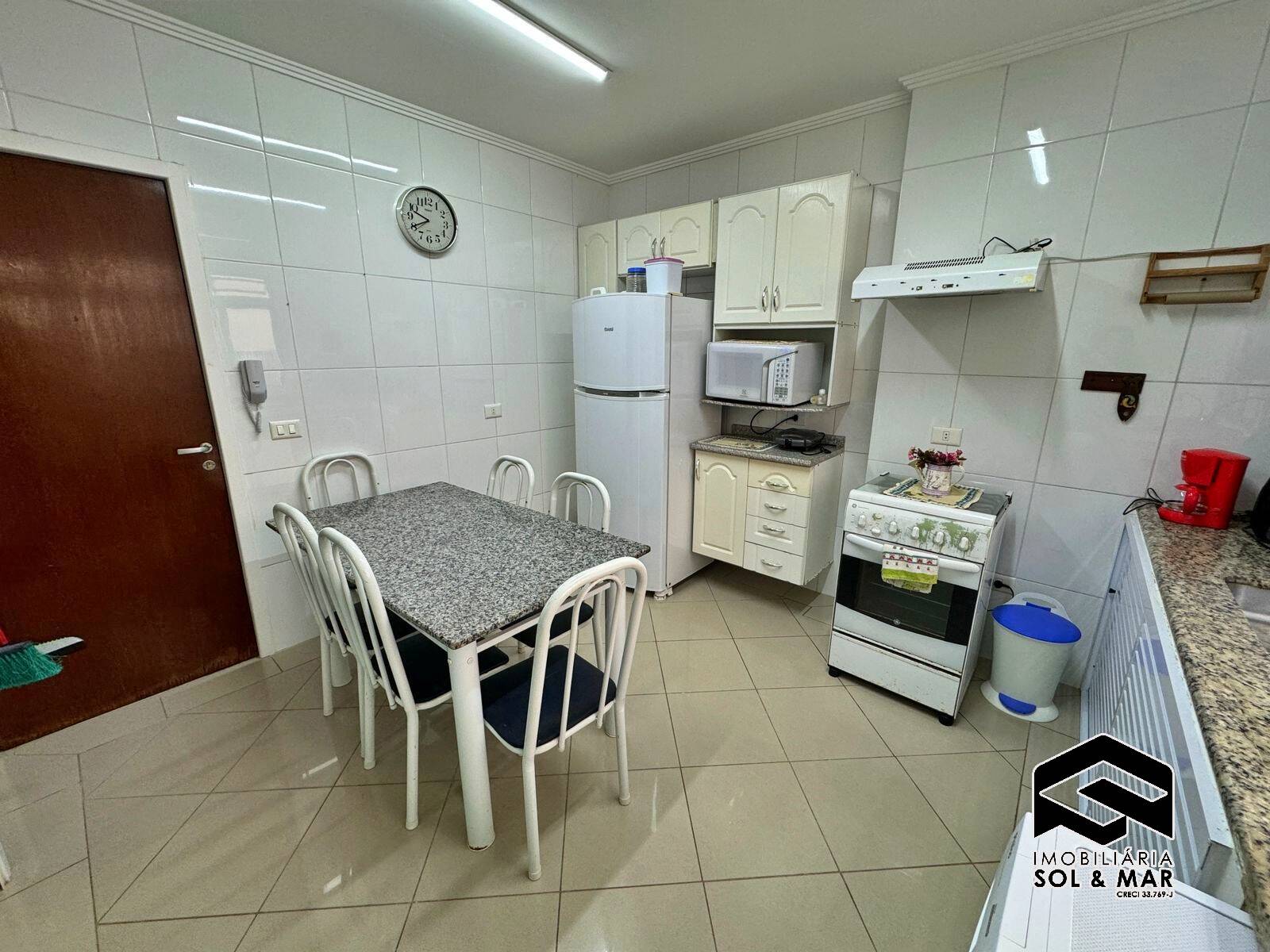 Apartamento à venda com 2 quartos, 65m² - Foto 12