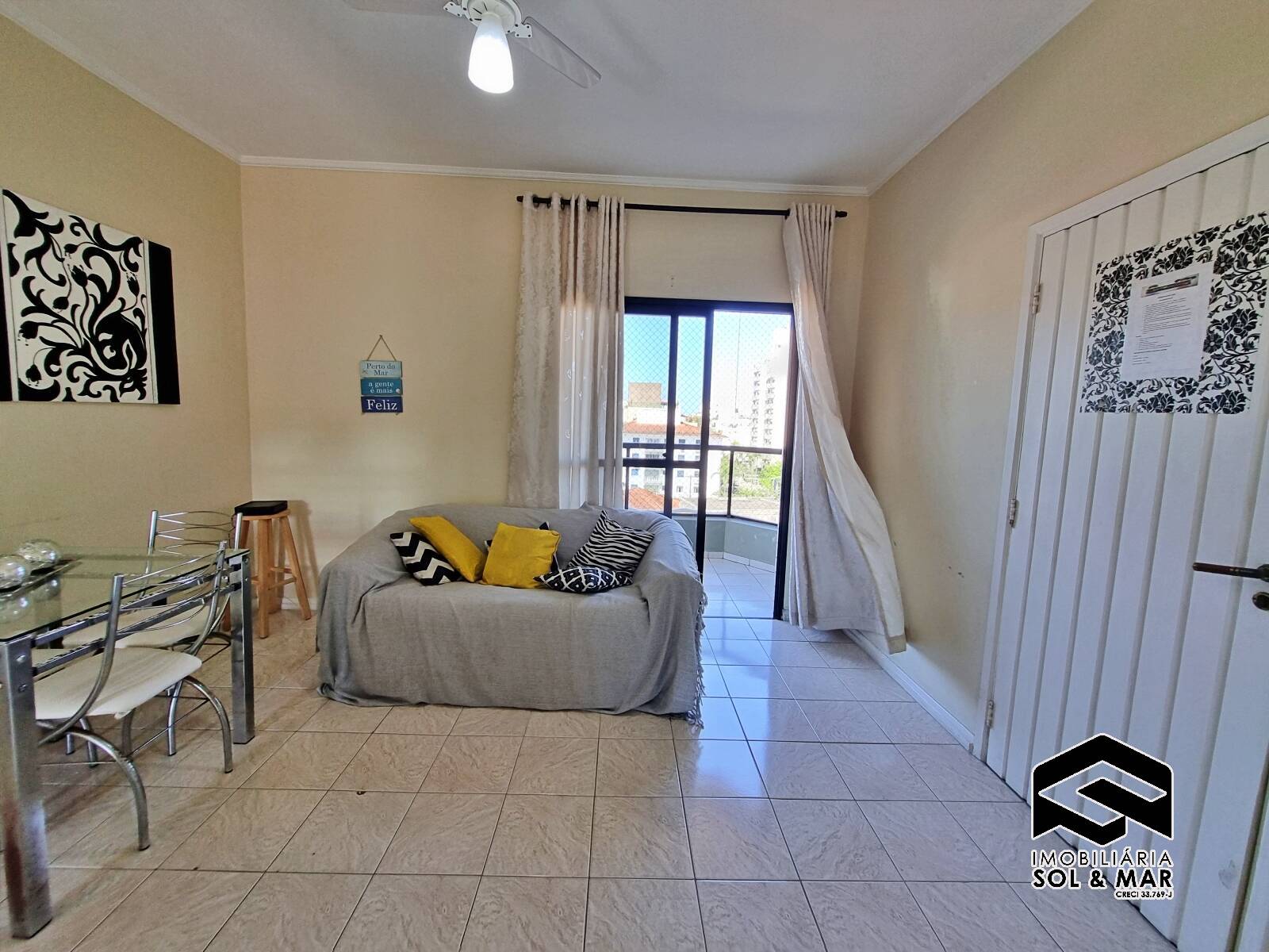 Apartamento à venda com 2 quartos, 59m² - Foto 2