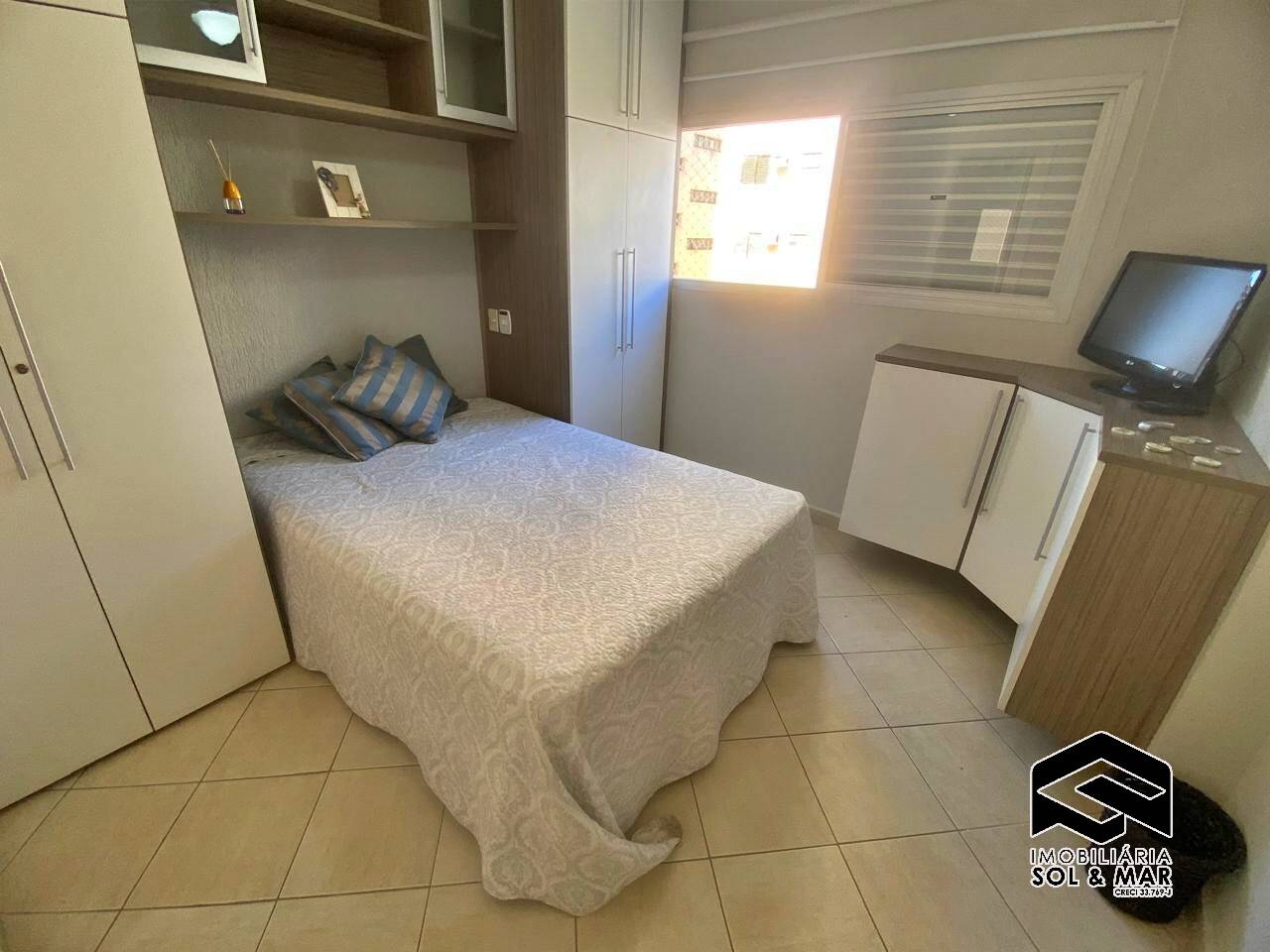 Apartamento à venda com 2 quartos, 70m² - Foto 10