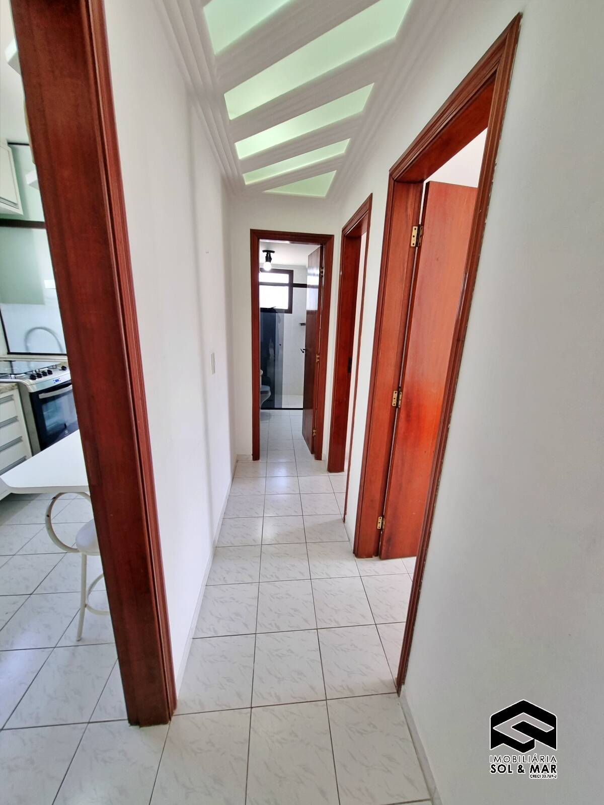 Apartamento para alugar com 2 quartos, 85m² - Foto 8