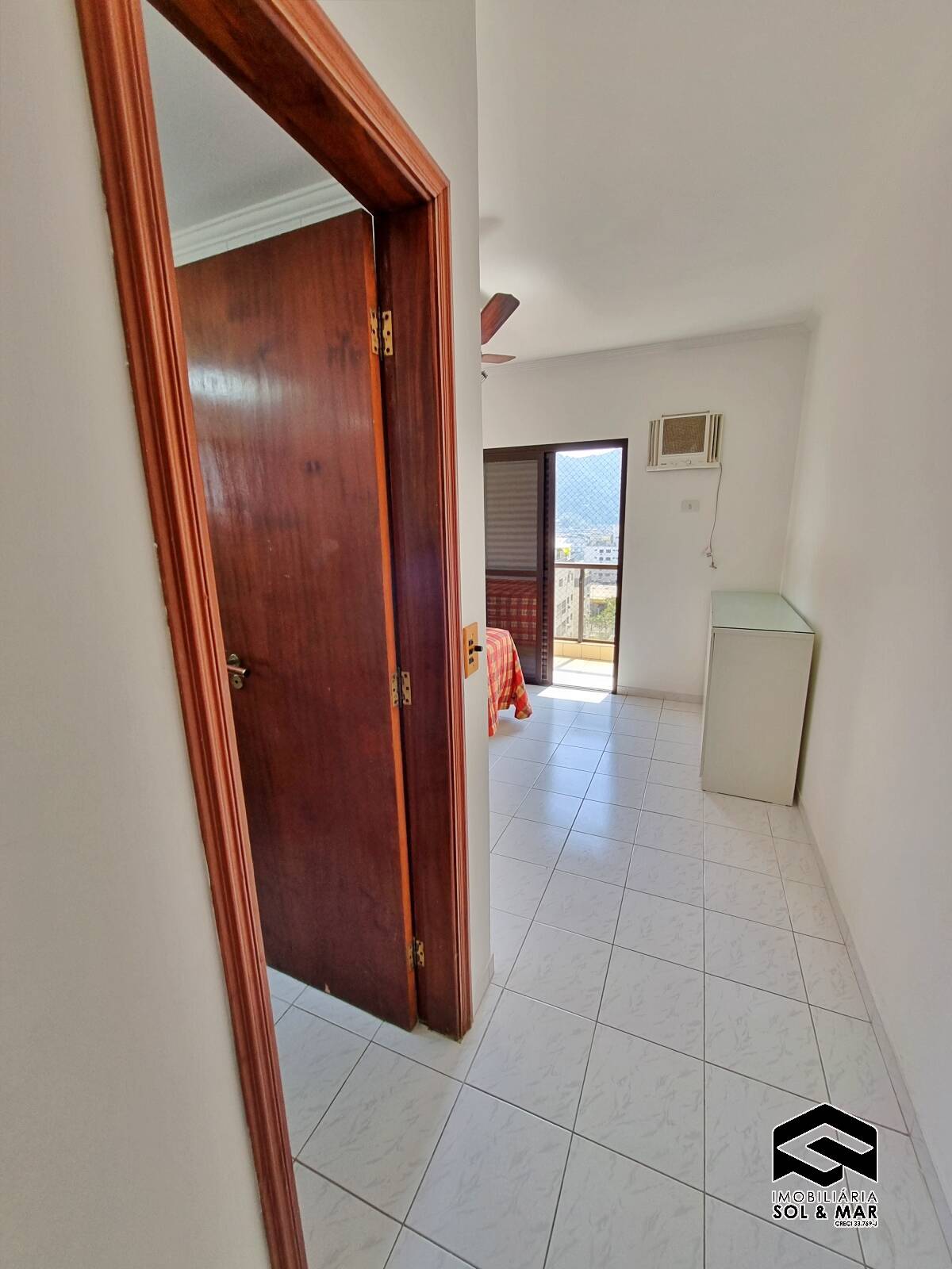 Apartamento para alugar com 2 quartos, 85m² - Foto 9