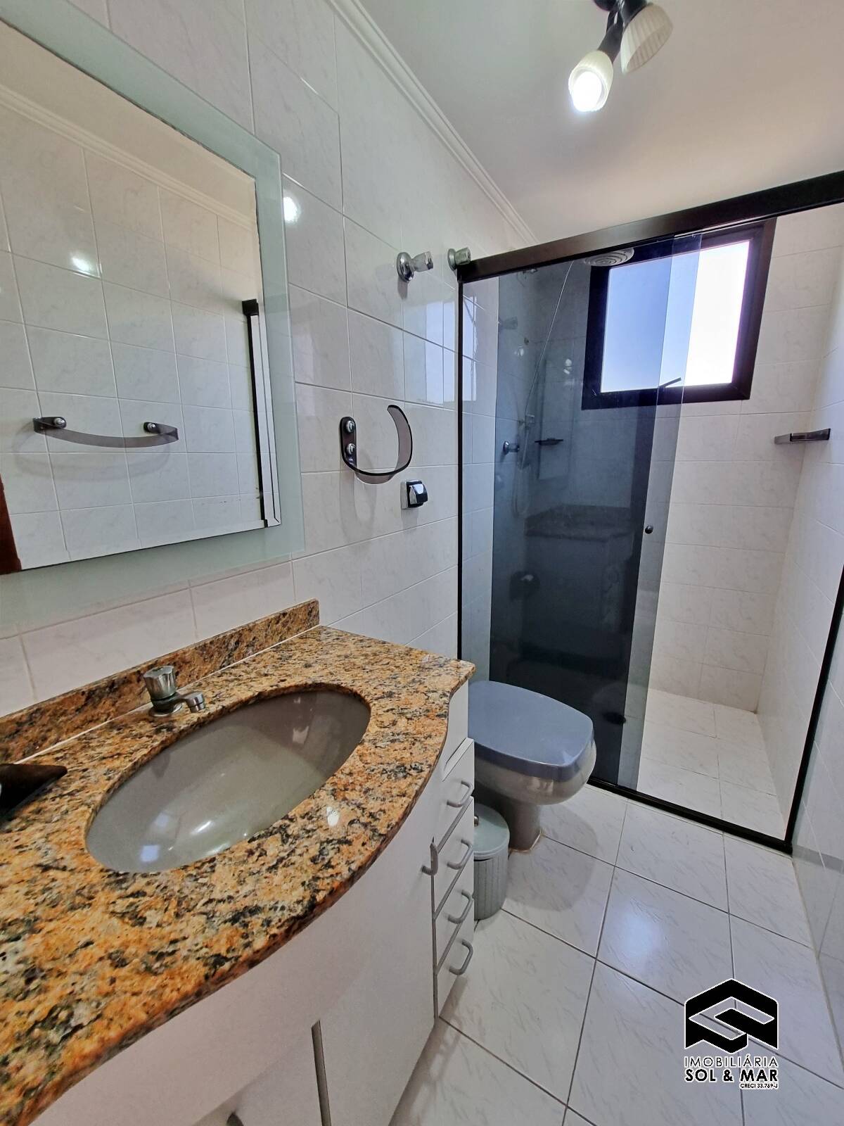 Apartamento para alugar com 2 quartos, 85m² - Foto 11