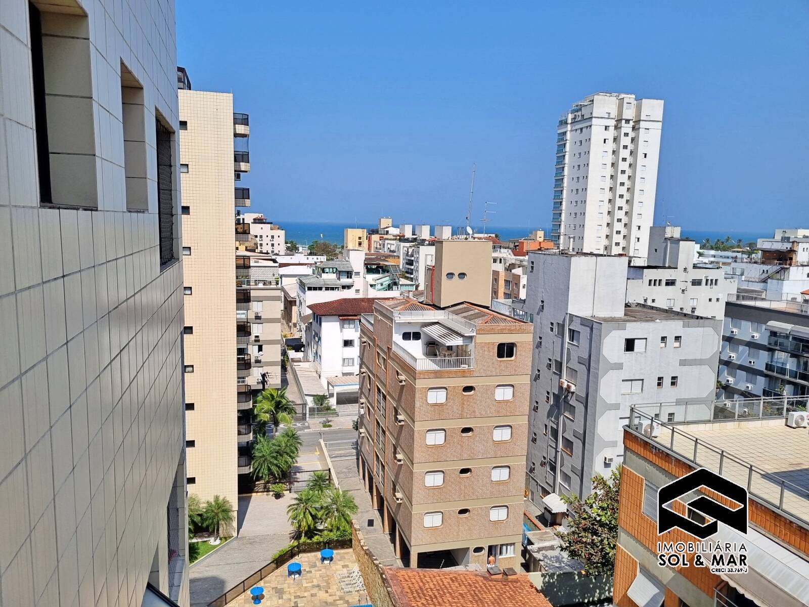 Apartamento para alugar com 2 quartos, 85m² - Foto 13