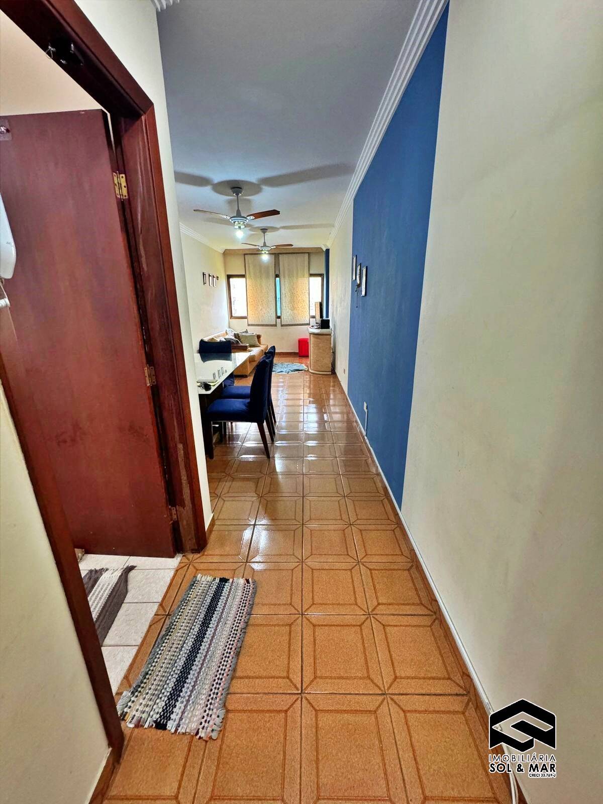 Apartamento à venda com 2 quartos, 66m² - Foto 2