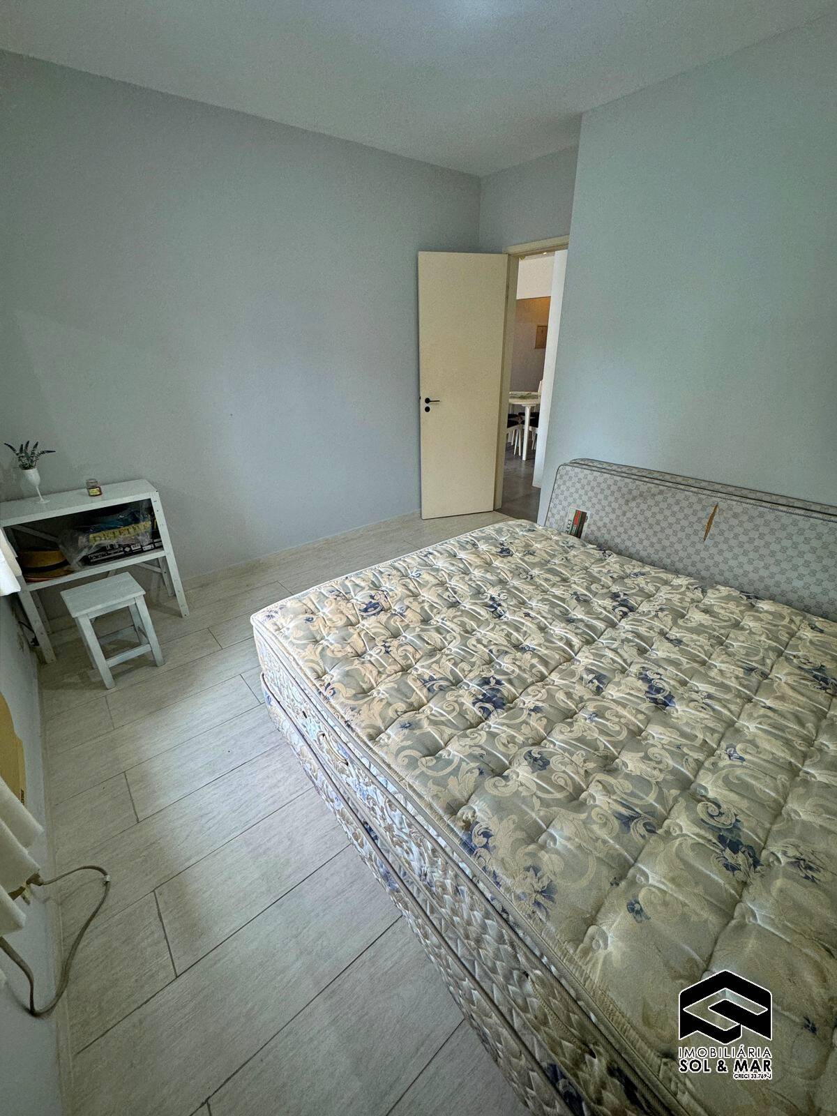 Apartamento à venda com 2 quartos, 70m² - Foto 11