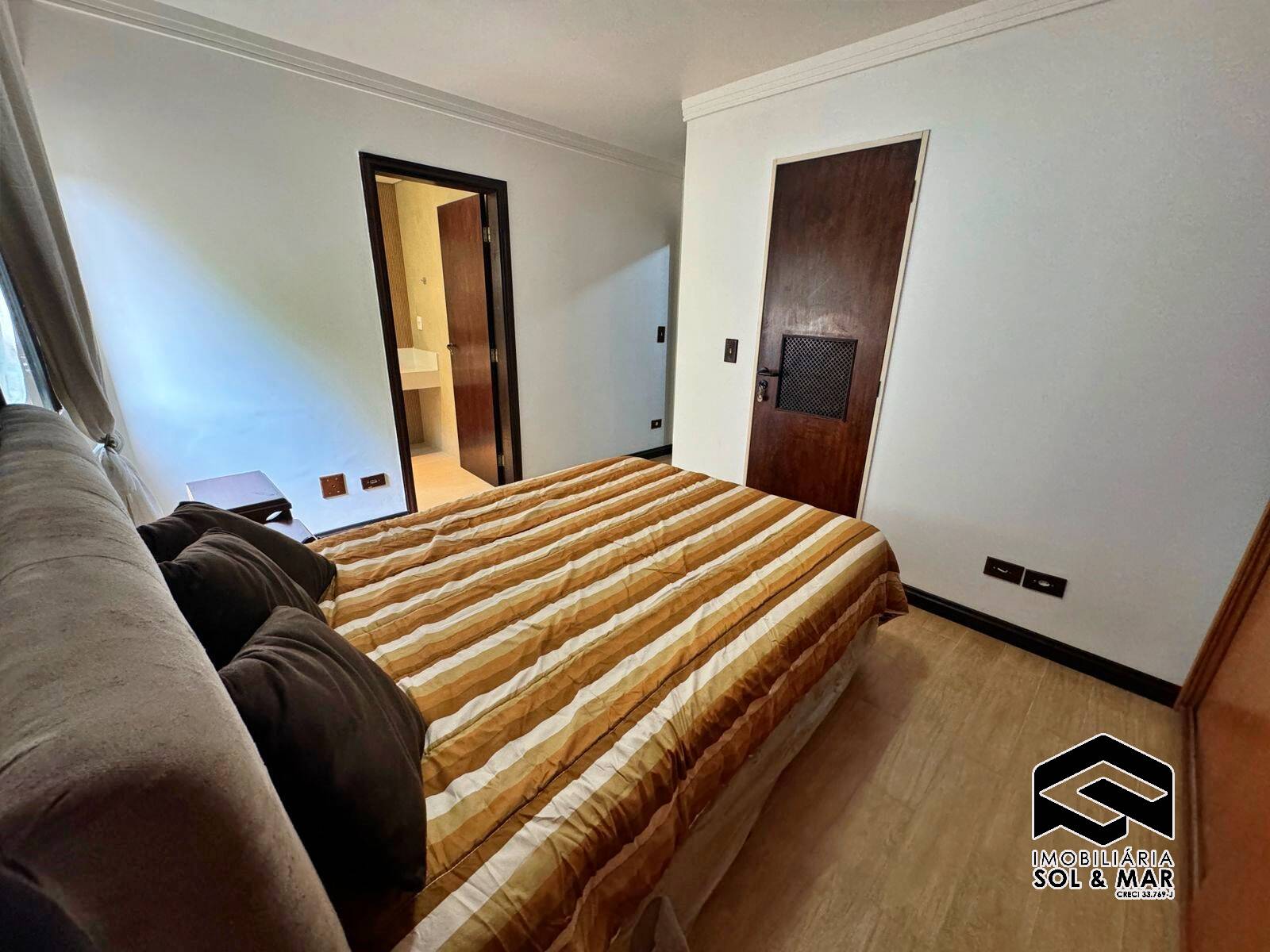 Apartamento à venda com 3 quartos, 120m² - Foto 31