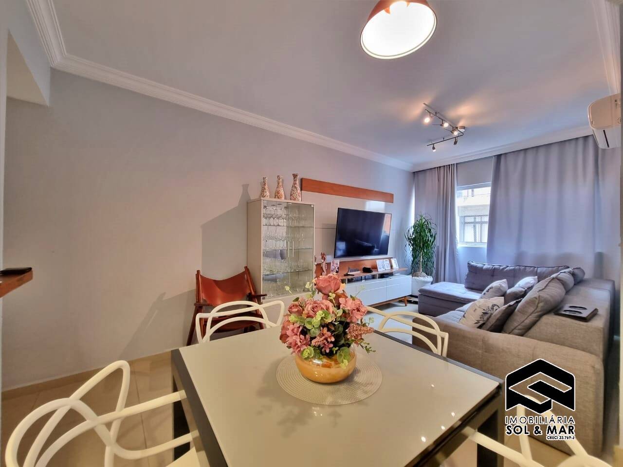 Apartamento à venda com 3 quartos, 85m² - Foto 3