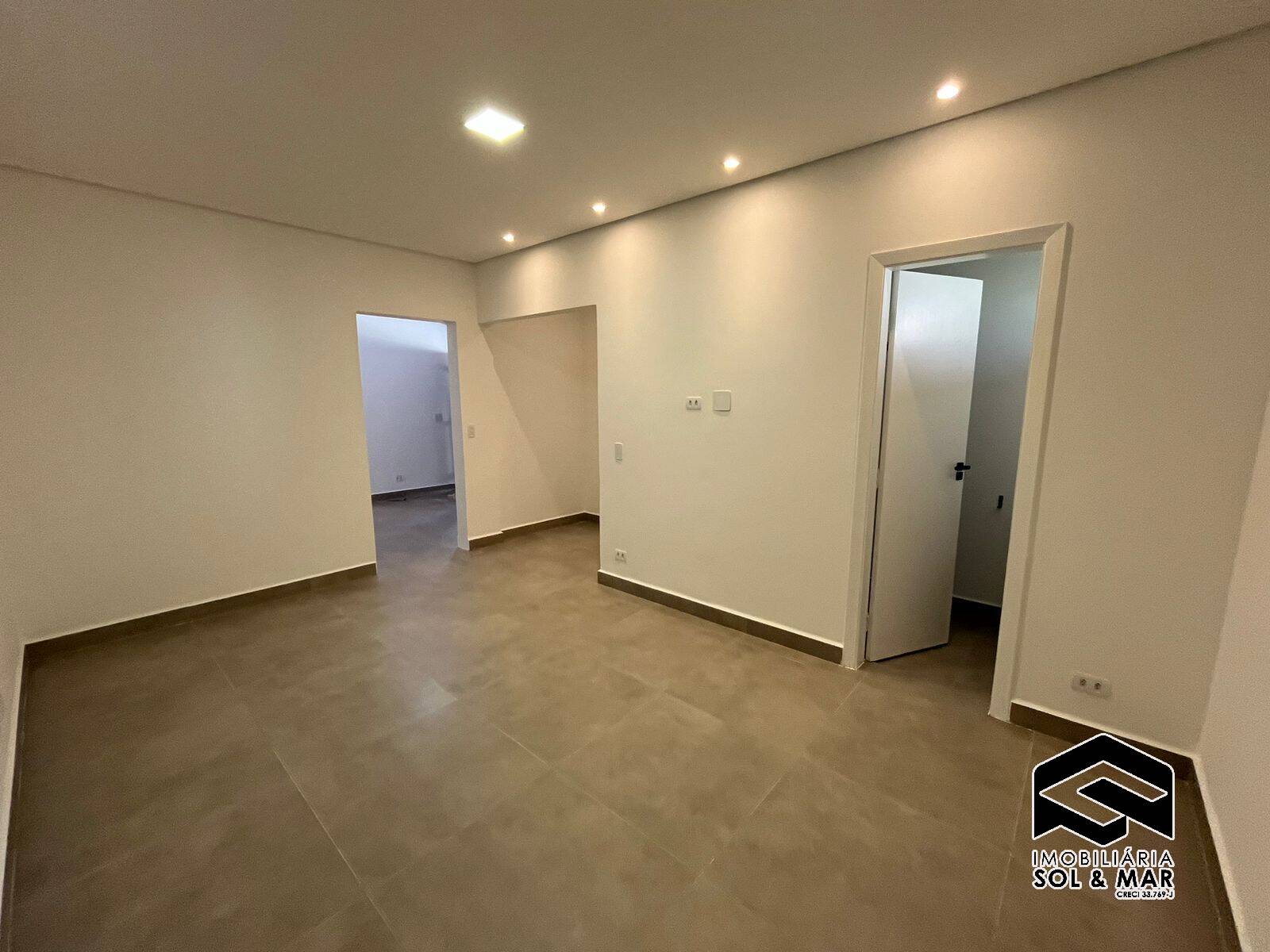 Casa à venda com 4 quartos, 320m² - Foto 15