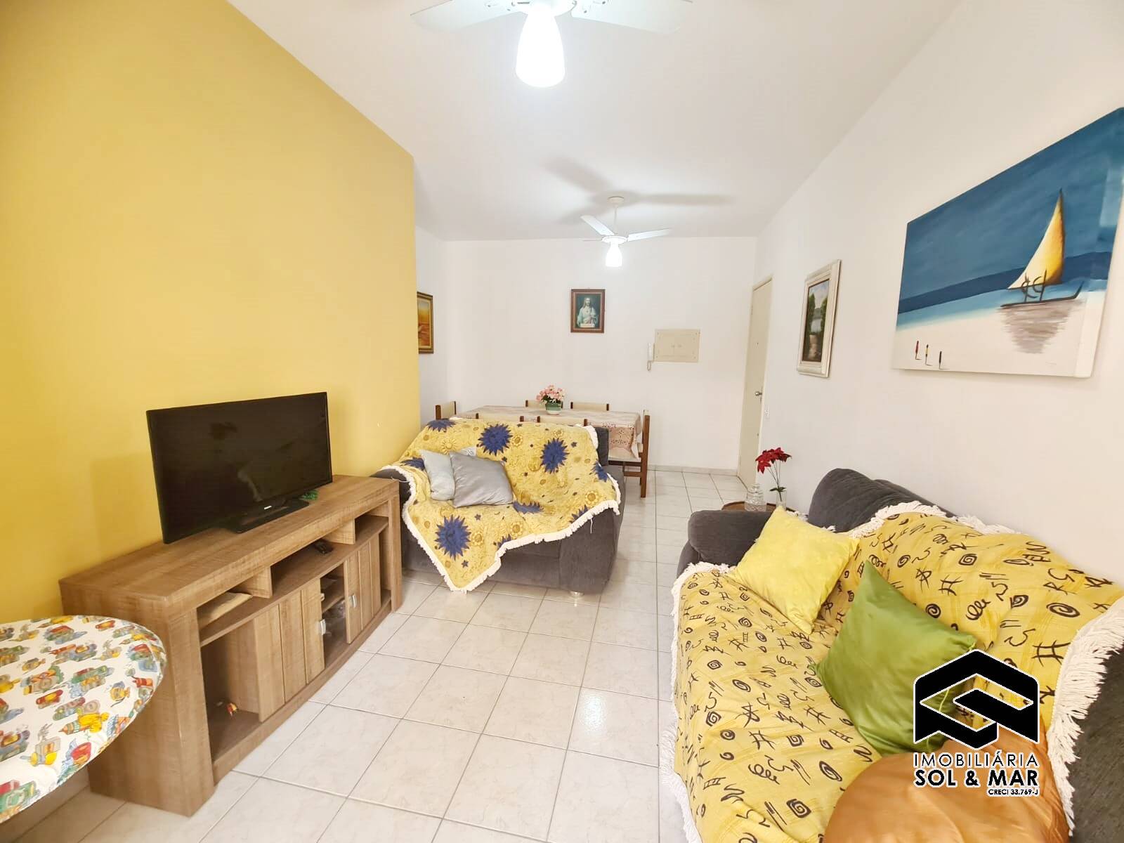 Apartamento à venda com 2 quartos, 65m² - Foto 2