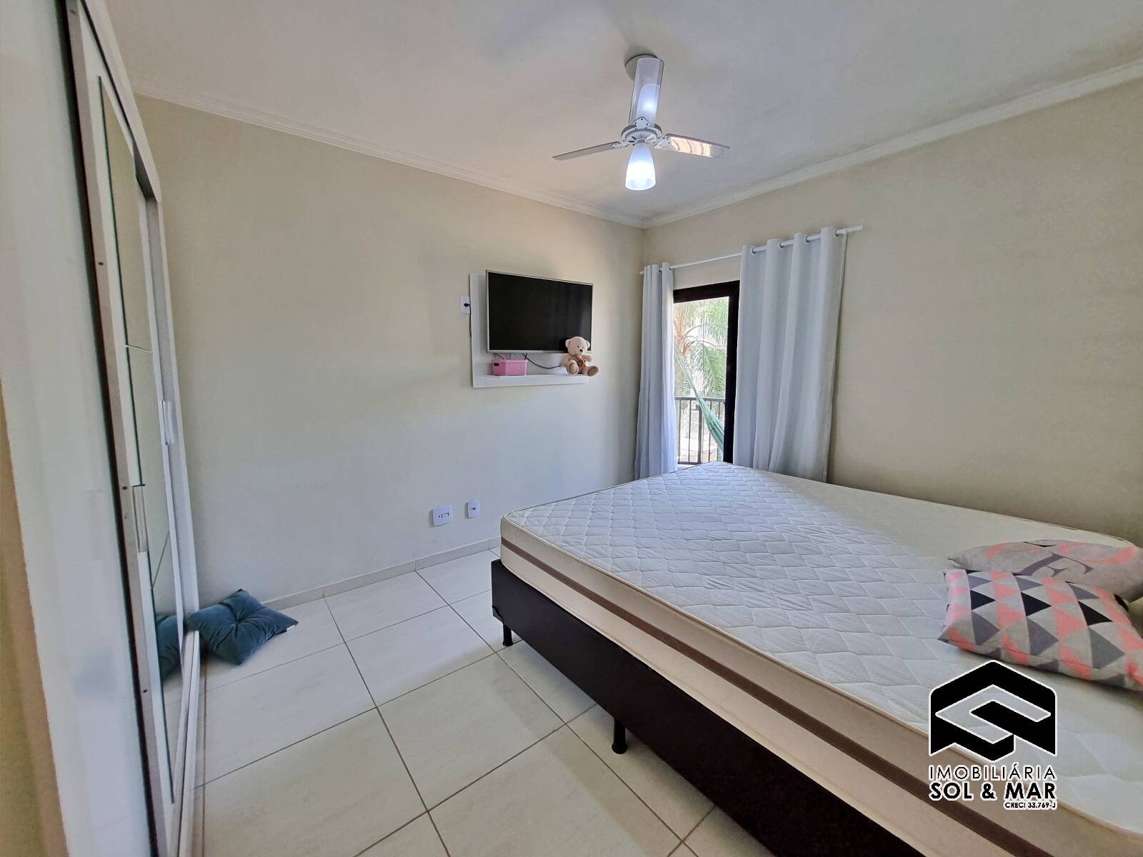 Apartamento à venda com 2 quartos, 65m² - Foto 6