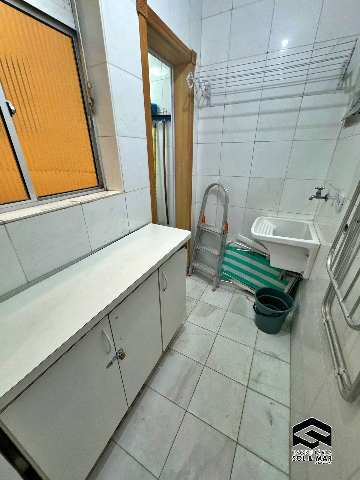 Apartamento para alugar com 2 quartos, 70m² - Foto 17