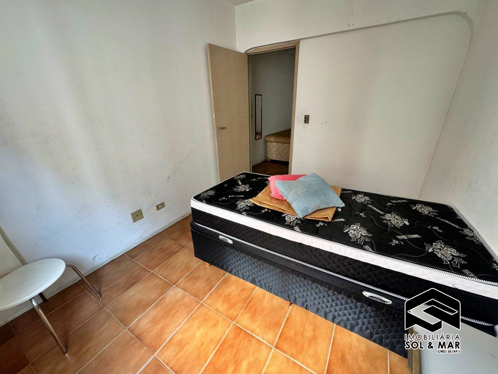 Apartamento à venda com 2 quartos, 60m² - Foto 6