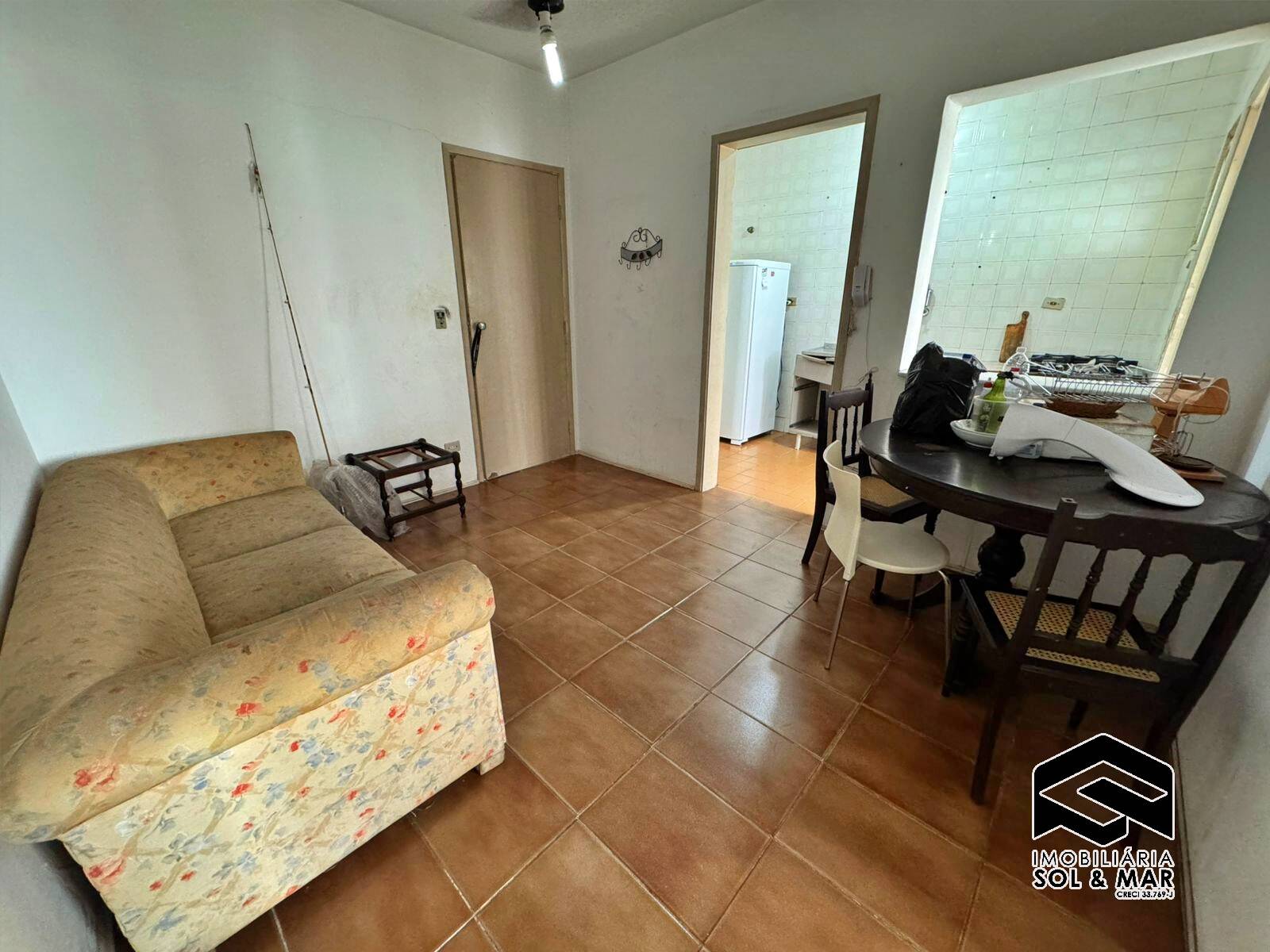 Apartamento à venda com 2 quartos, 60m² - Foto 2