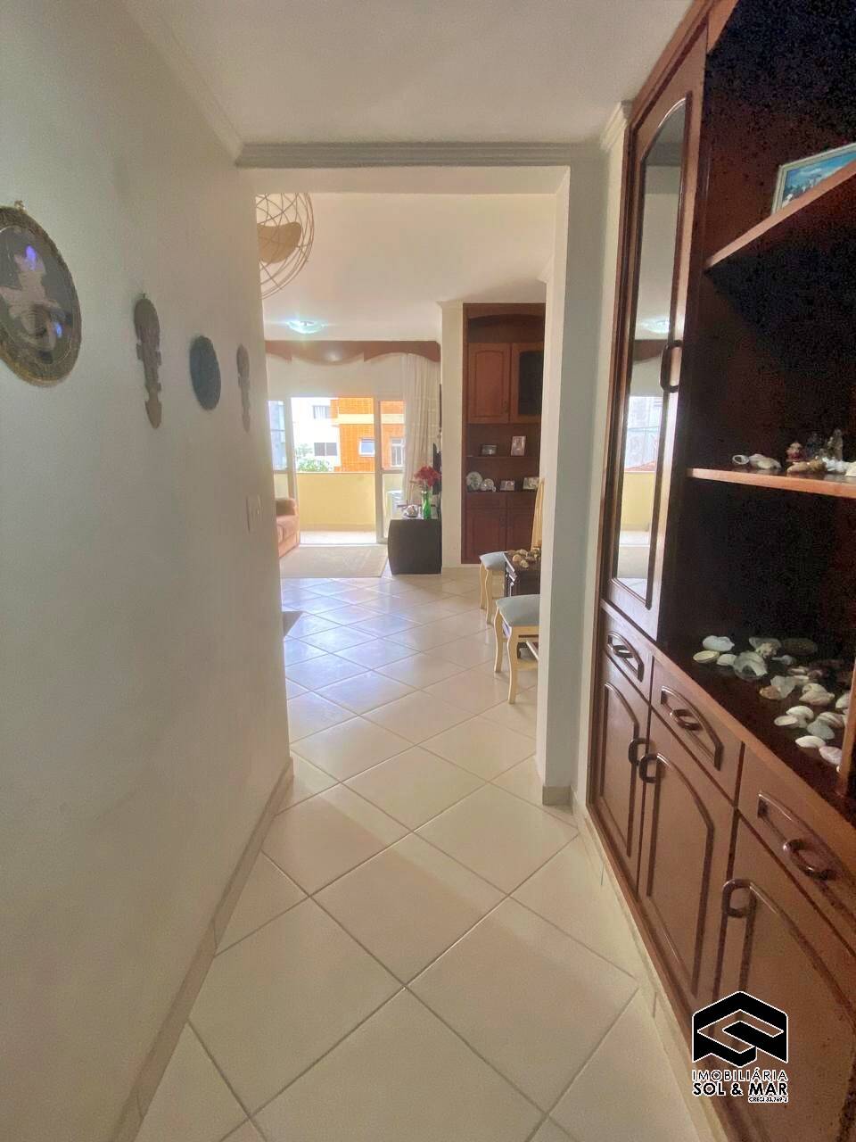 Apartamento à venda com 2 quartos, 80m² - Foto 2