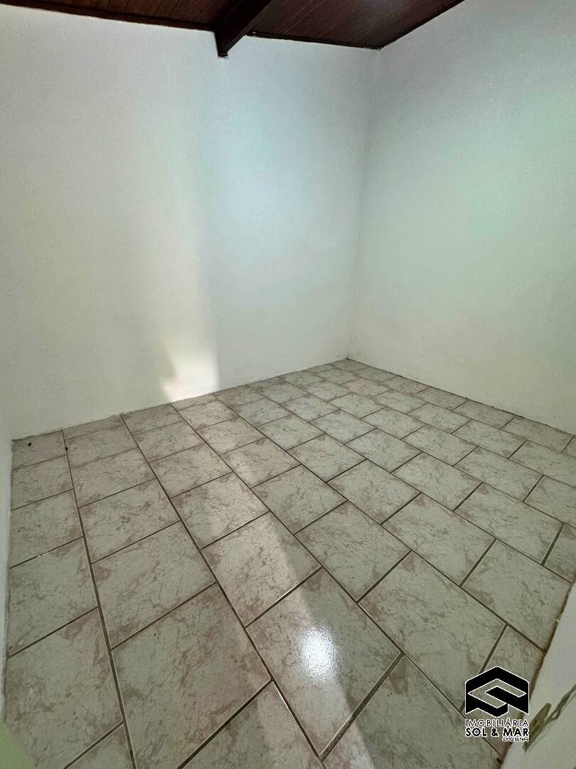 Casa à venda e aluguel com 3 quartos, 200m² - Foto 28