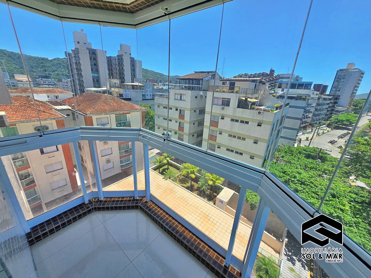 Apartamento à venda com 3 quartos, 96m² - Foto 9