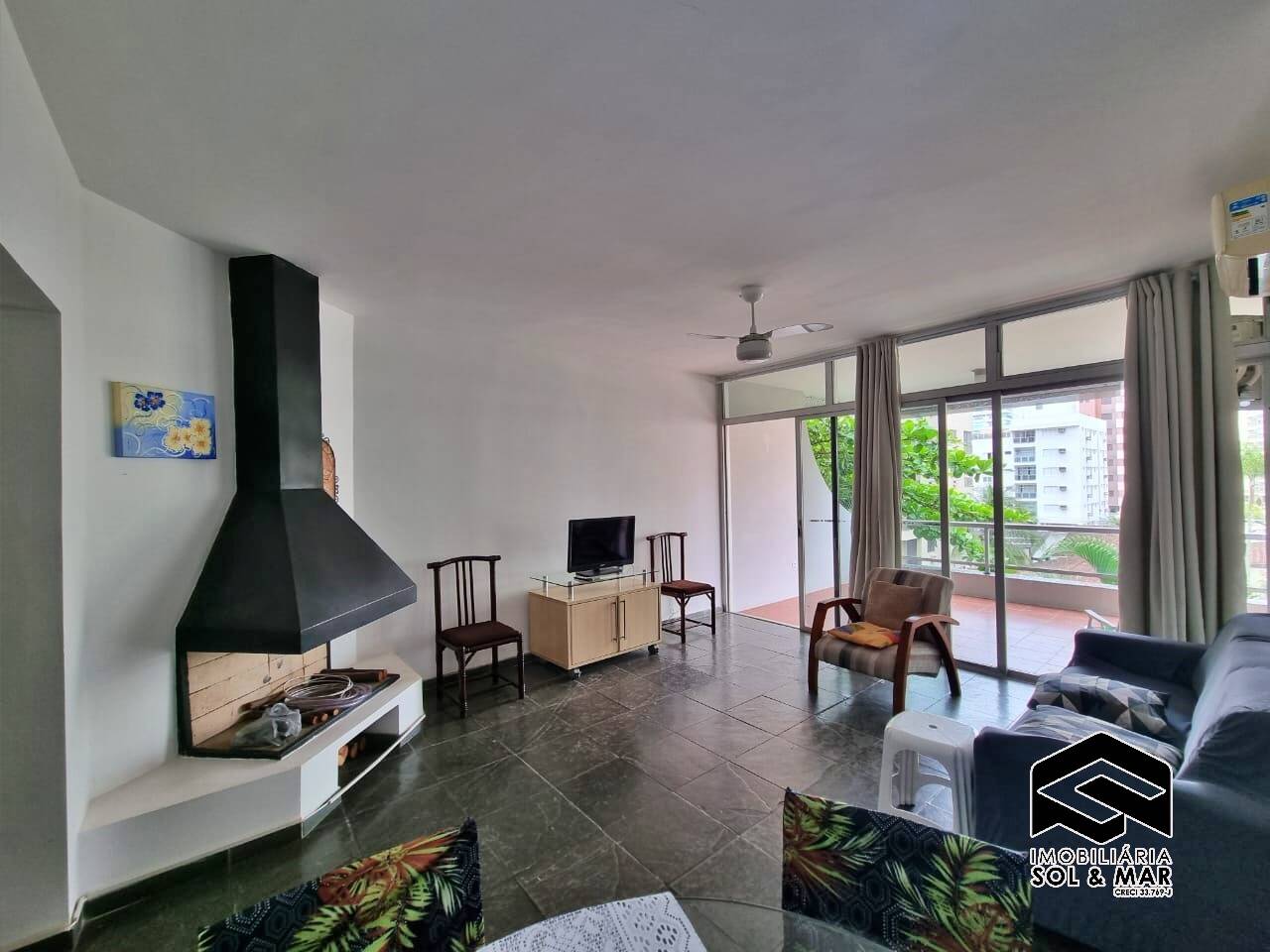 Apartamento à venda com 3 quartos, 110m² - Foto 1