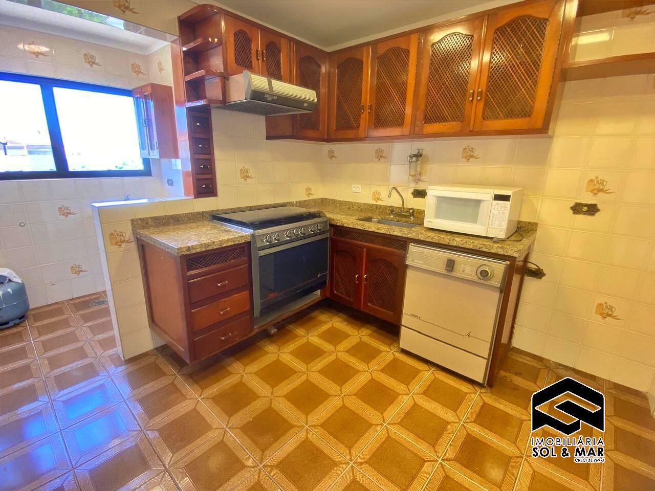 Apartamento à venda com 3 quartos, 225m² - Foto 17