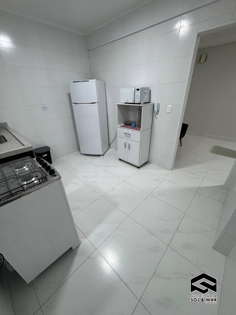 Apartamento à venda com 2 quartos, 75m² - Foto 13