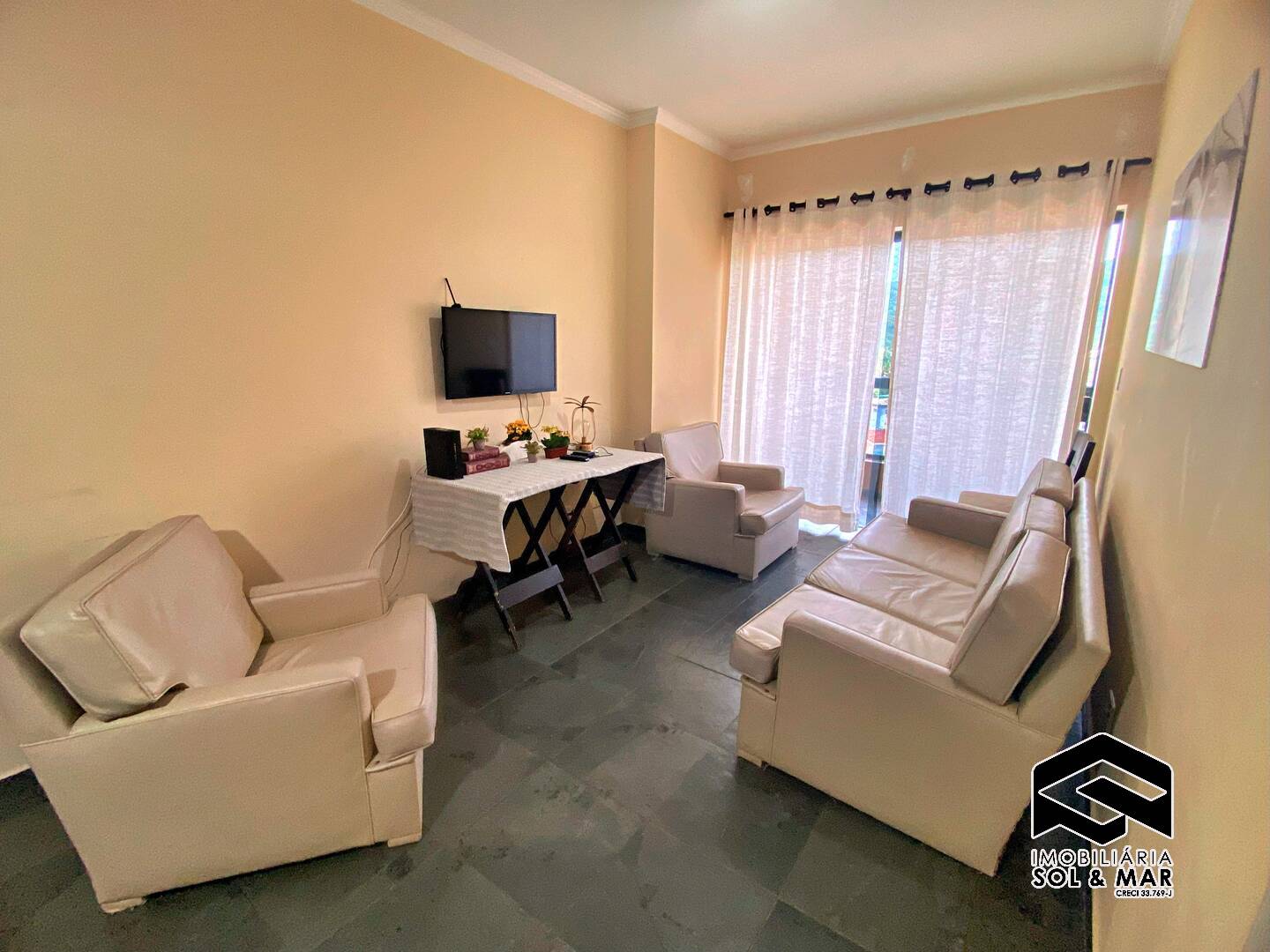 Apartamento à venda e aluguel com 3 quartos, 83m² - Foto 2