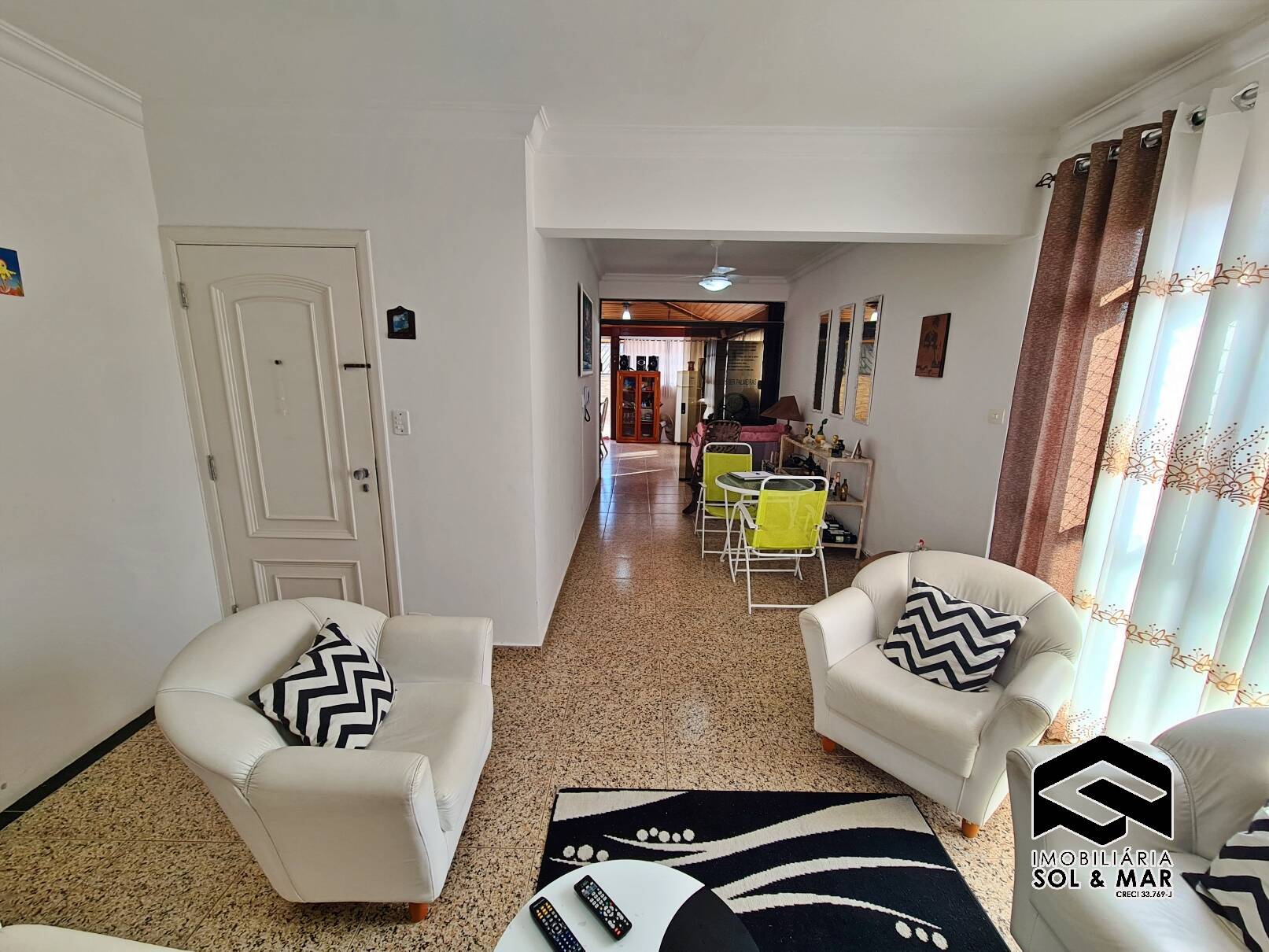 Apartamento à venda com 3 quartos, 145m² - Foto 4