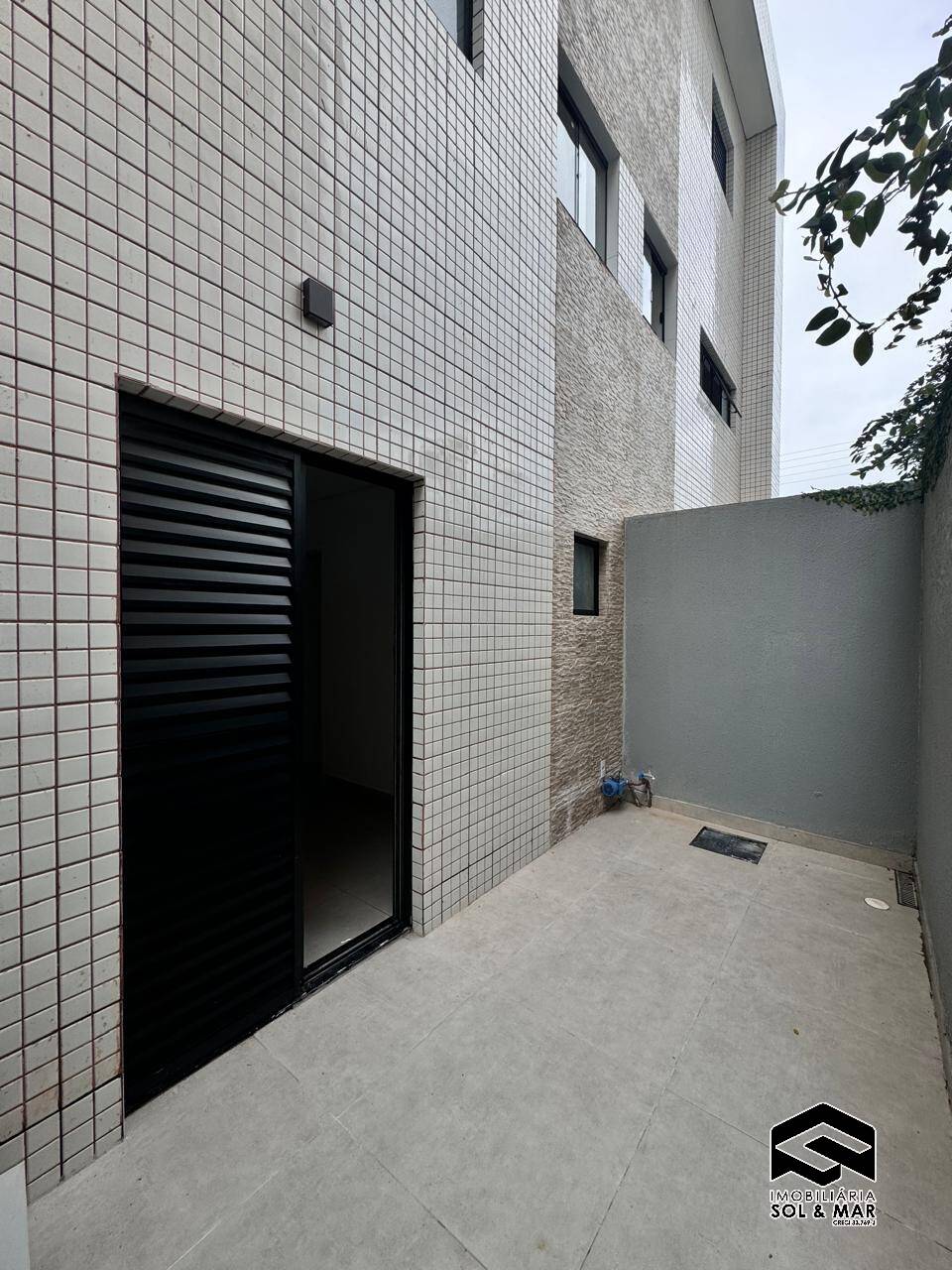 Casa à venda e aluguel com 3 quartos, 140m² - Foto 3