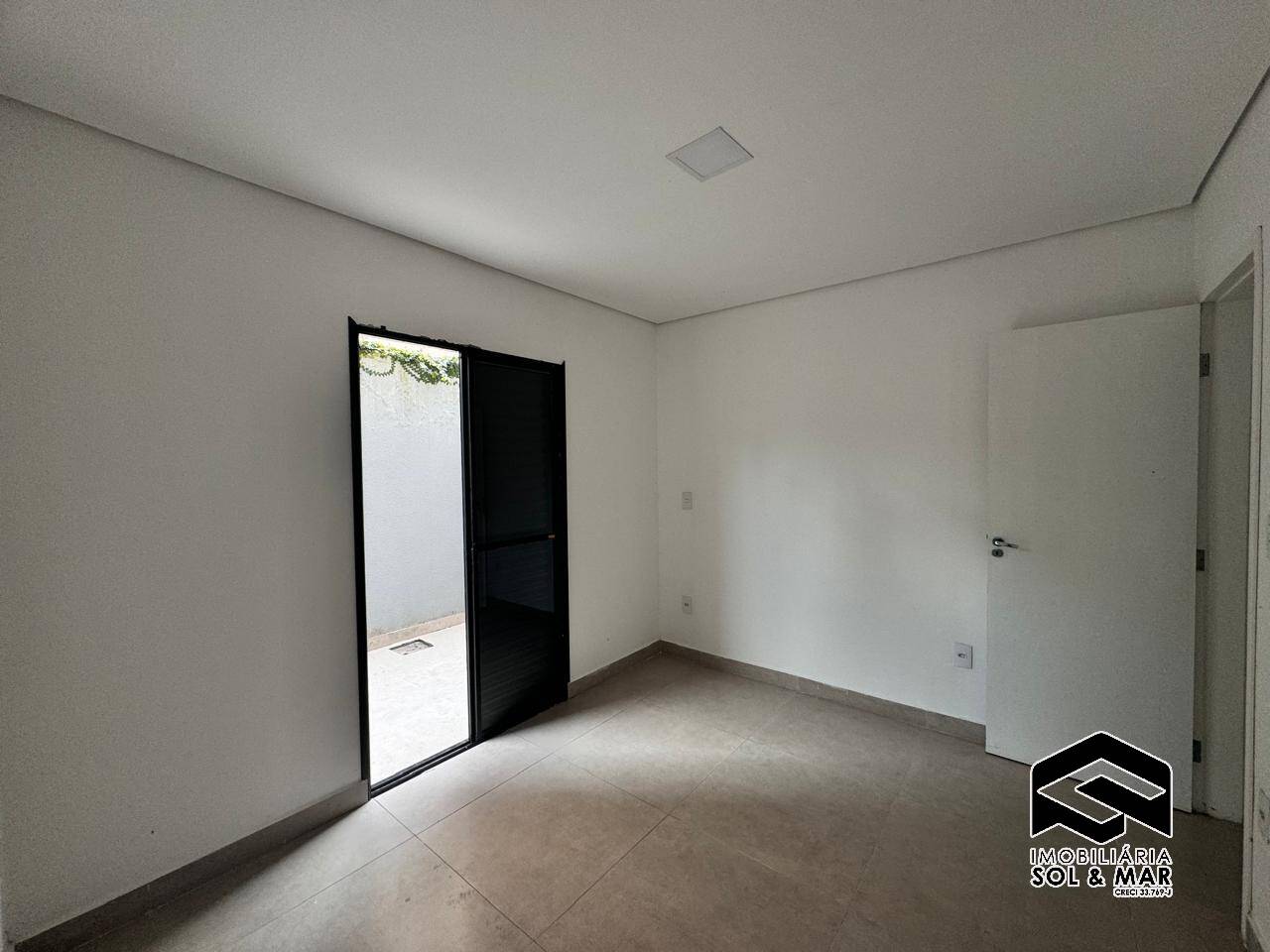 Casa à venda e aluguel com 3 quartos, 140m² - Foto 5