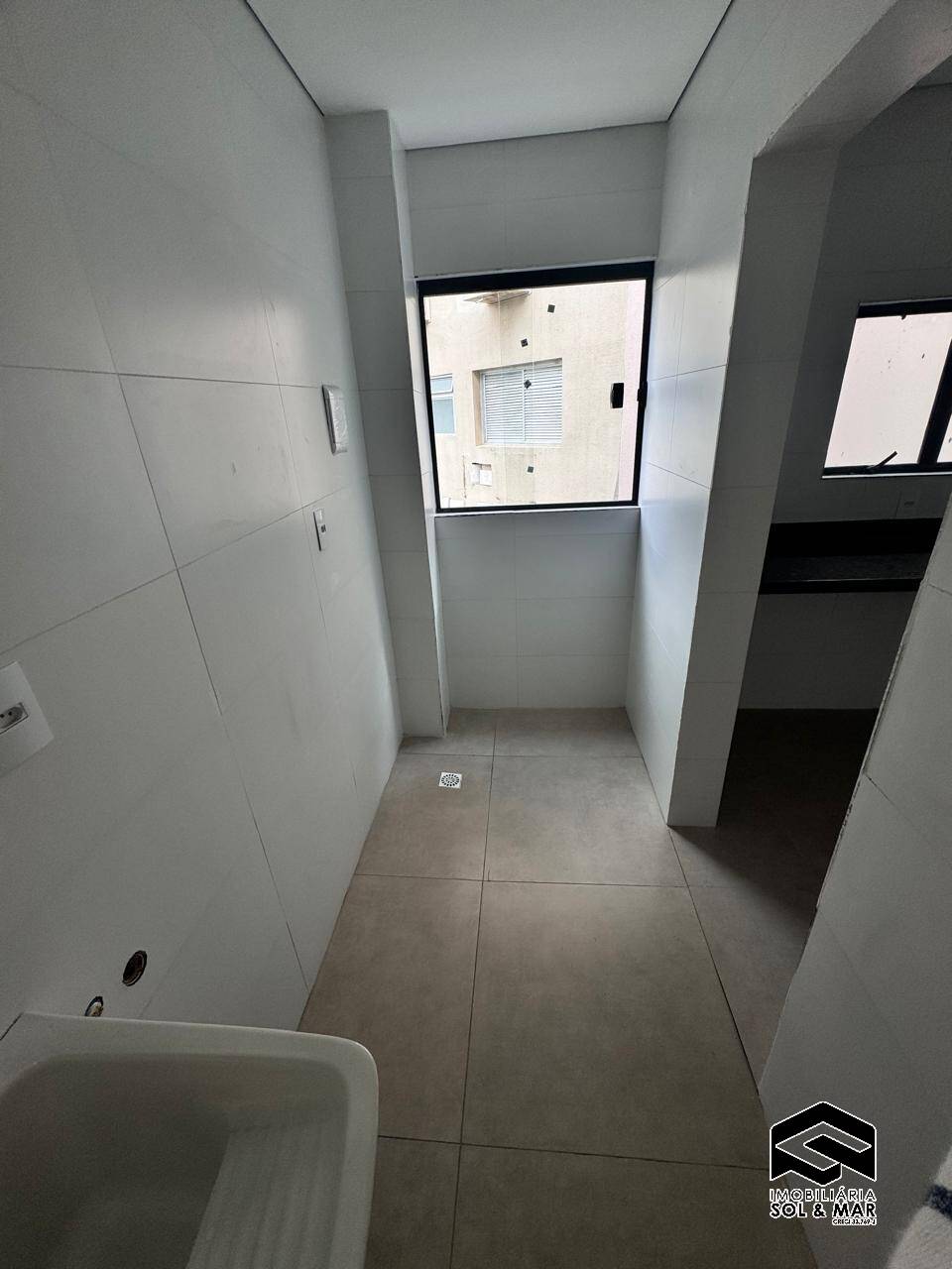 Casa à venda e aluguel com 3 quartos, 140m² - Foto 9