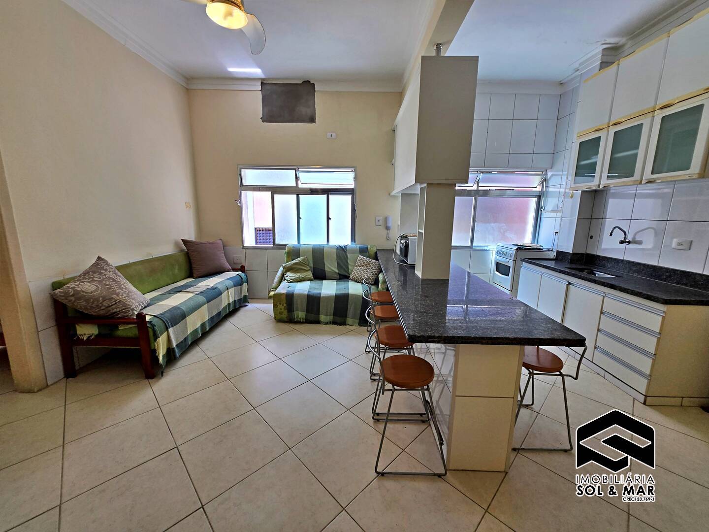 Apartamento à venda com 2 quartos, 55m² - Foto 1