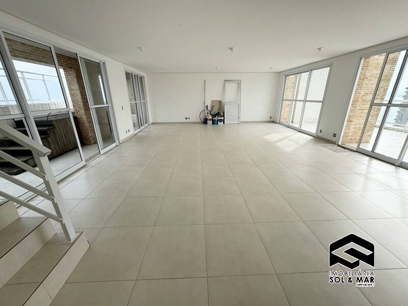 Cobertura para alugar com 5 quartos, 269m² - Foto 2