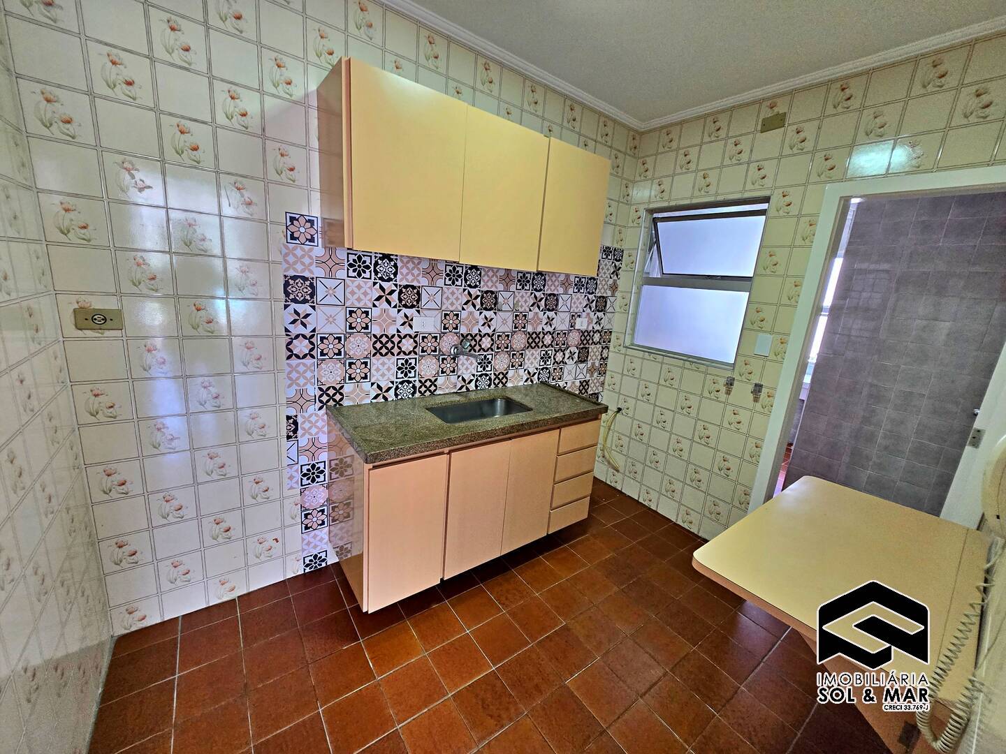 Apartamento para alugar com 2 quartos, 65m² - Foto 9