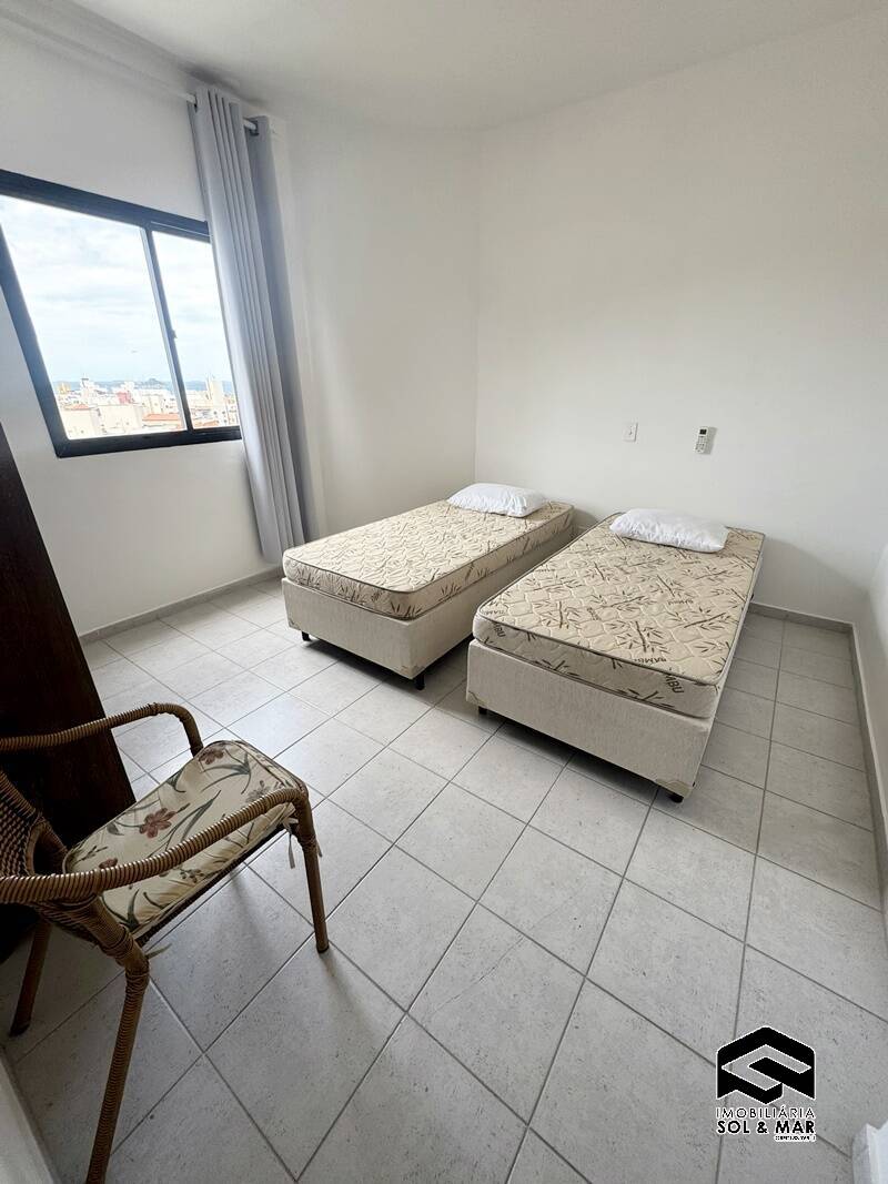 Apartamento para alugar com 2 quartos, 70m² - Foto 12