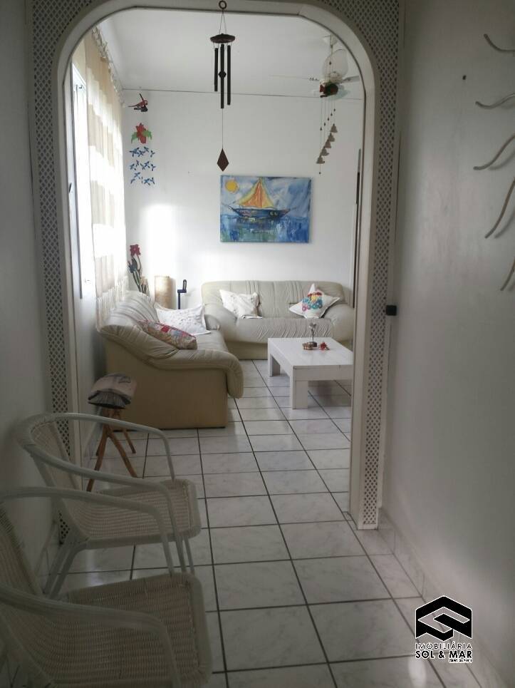 Apartamento à venda com 2 quartos, 74m² - Foto 2